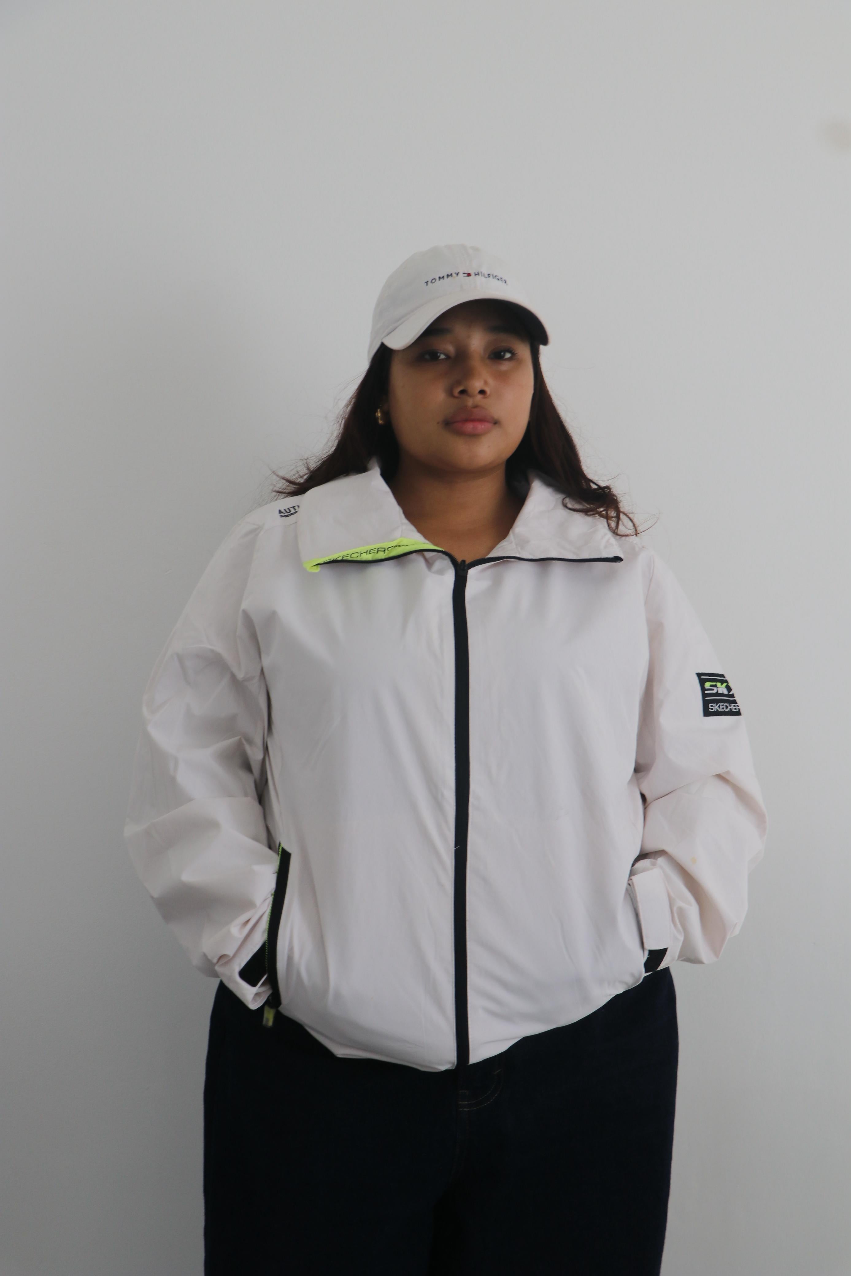 Sketchers windbreaker
