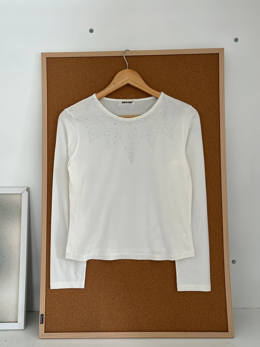 White top