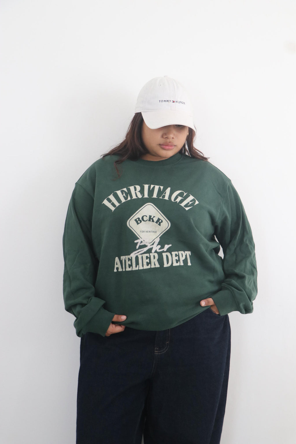 Sweatshirt