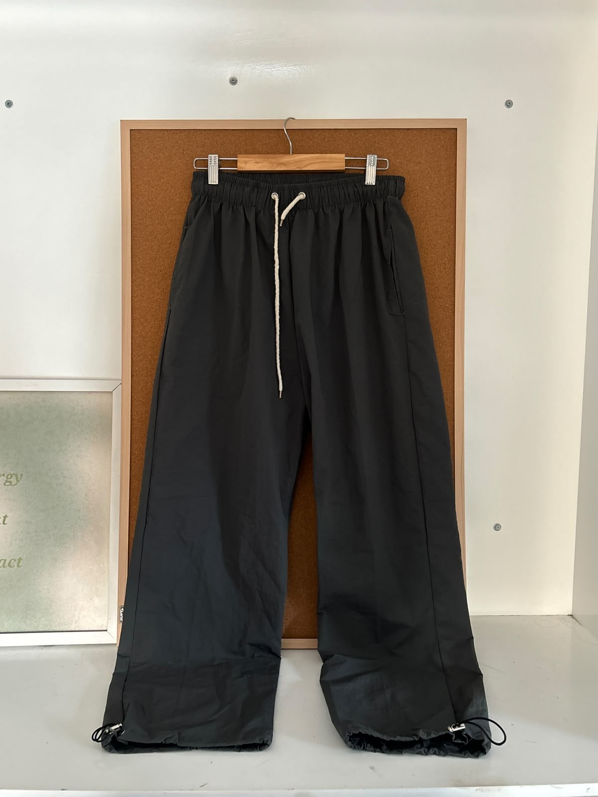 Parachute pants