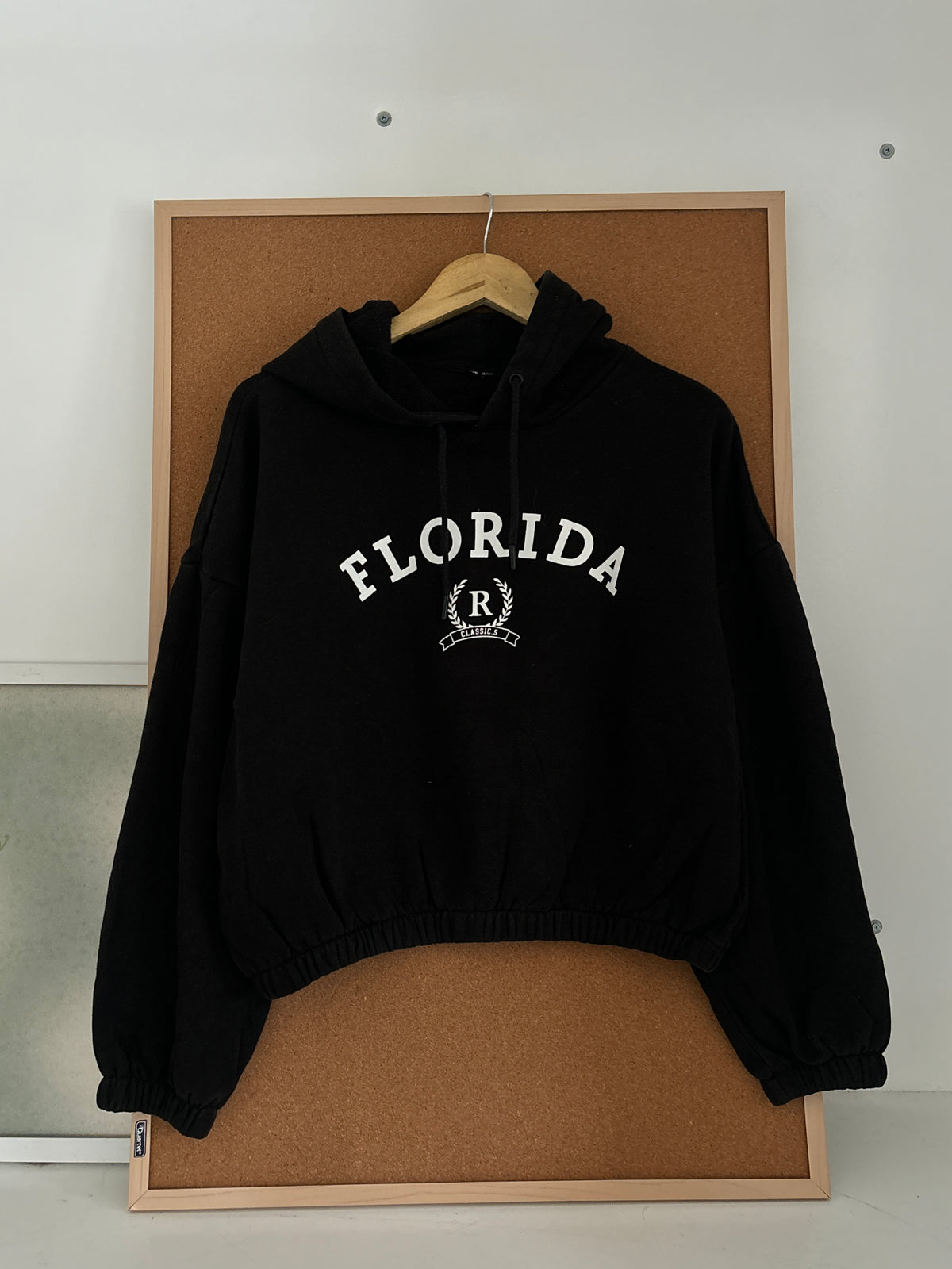 Cropped hoodie