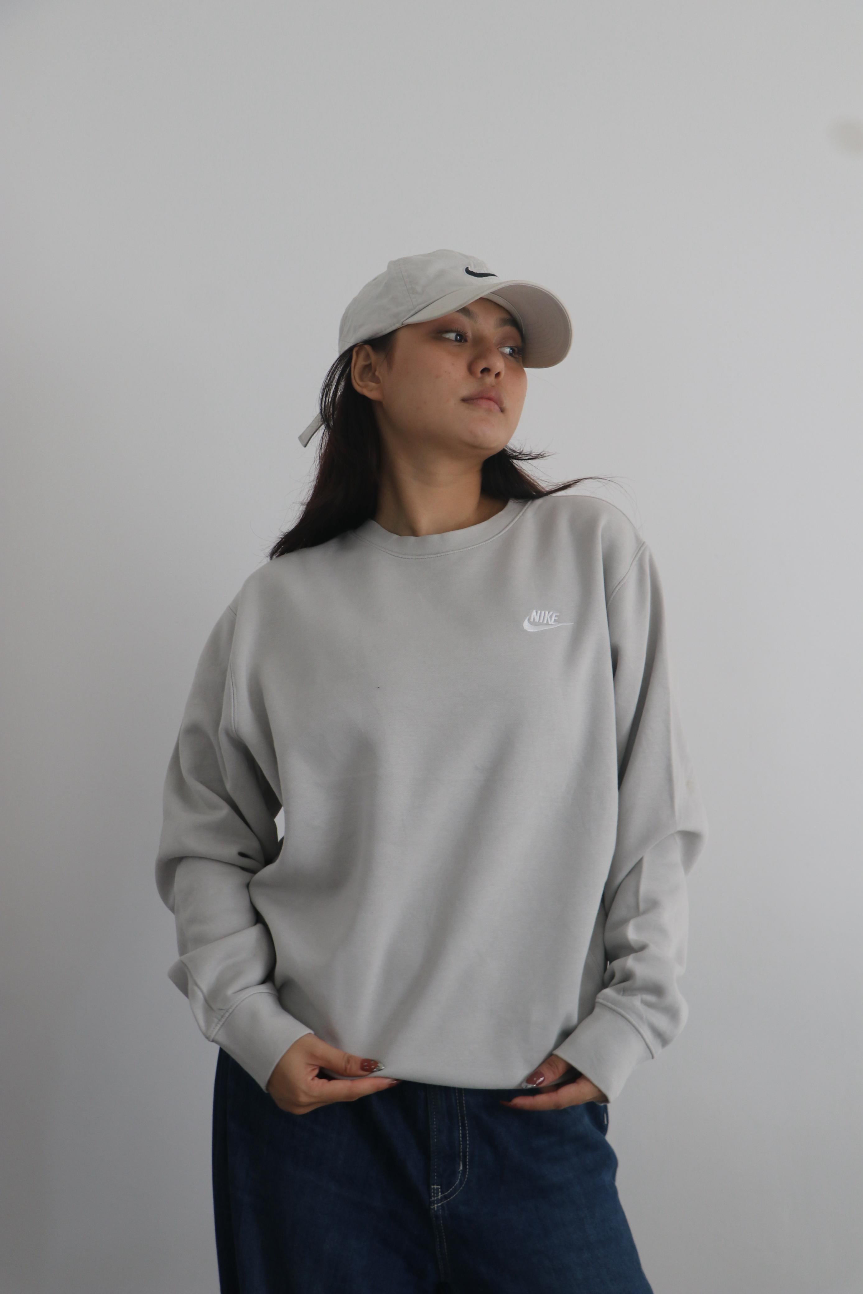 Nike sweatshirt