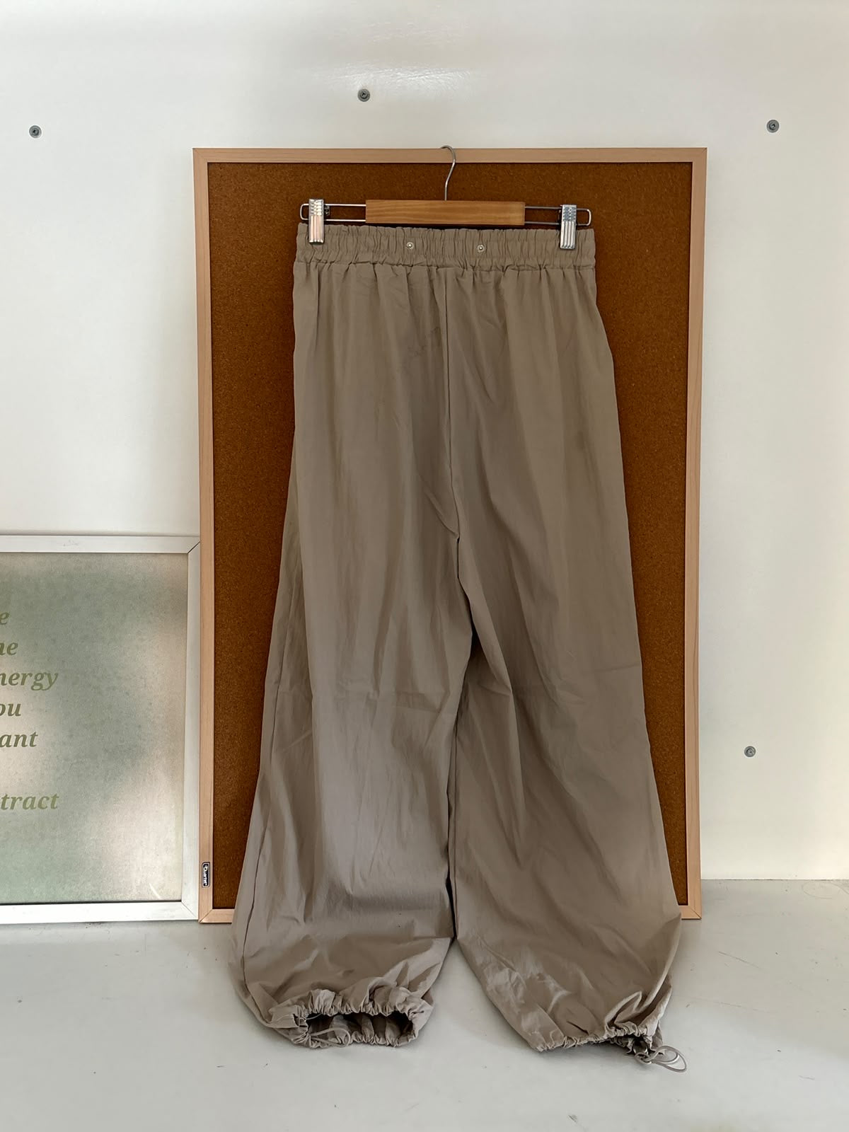 Baggy parachute pants