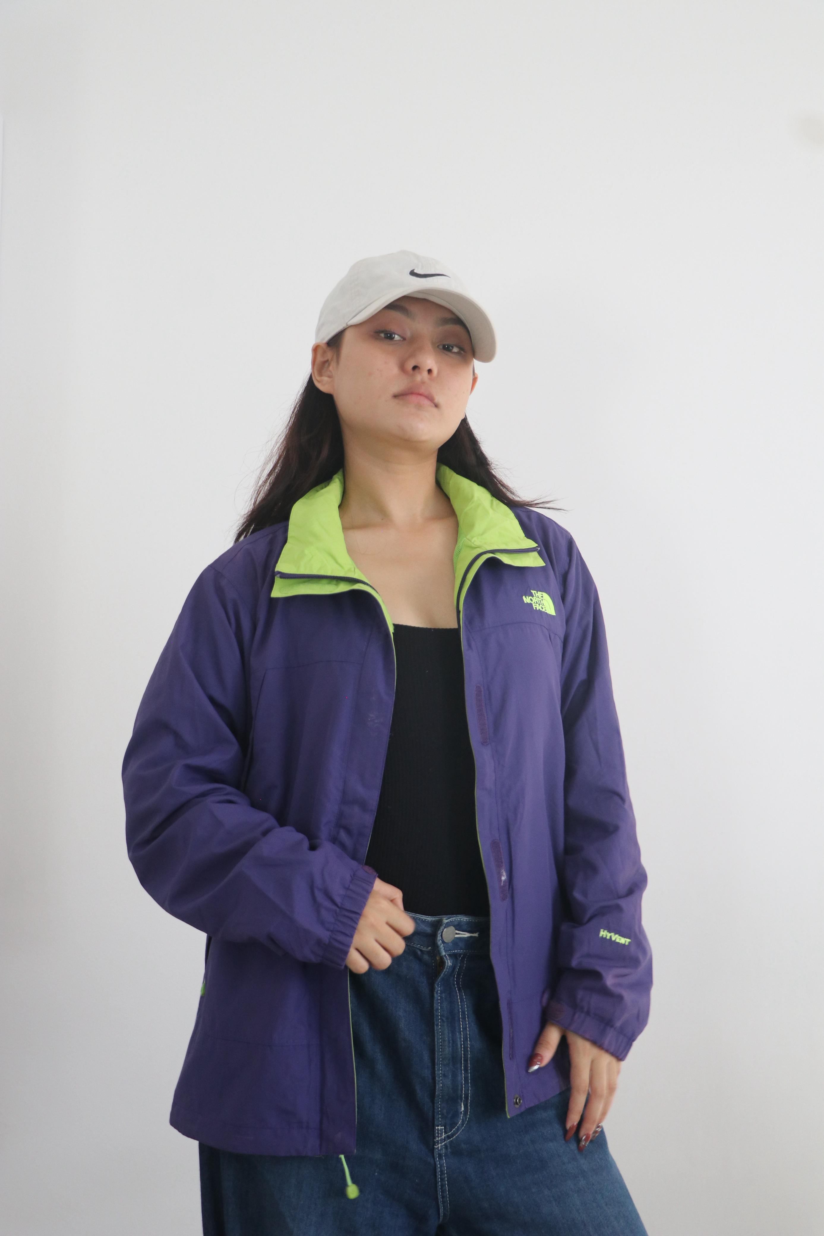 TNF windbreaker