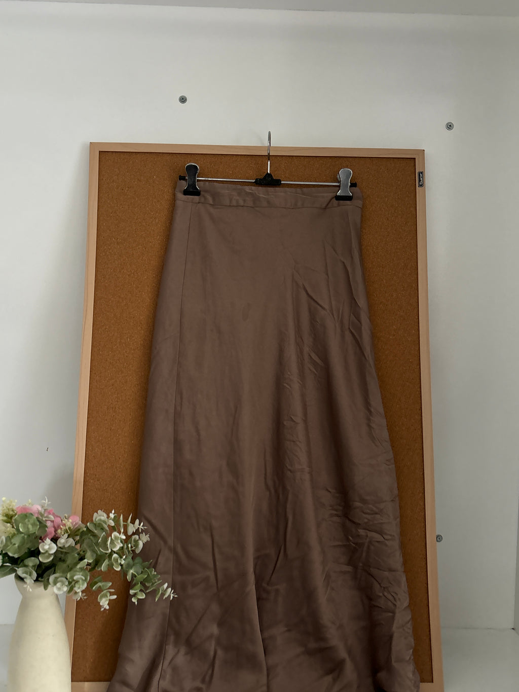 Satin skirt