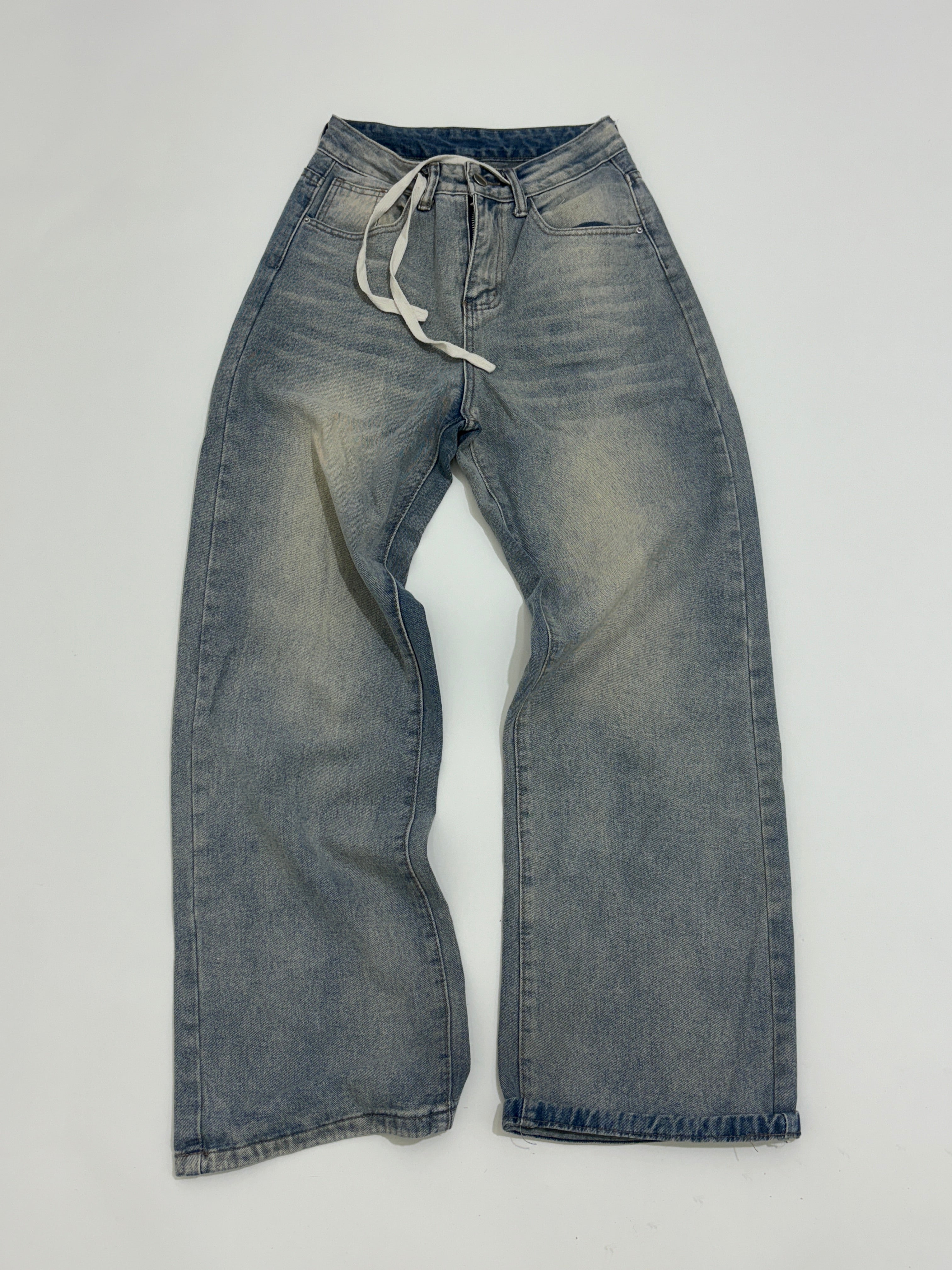 Highwaisted straight fit jeans