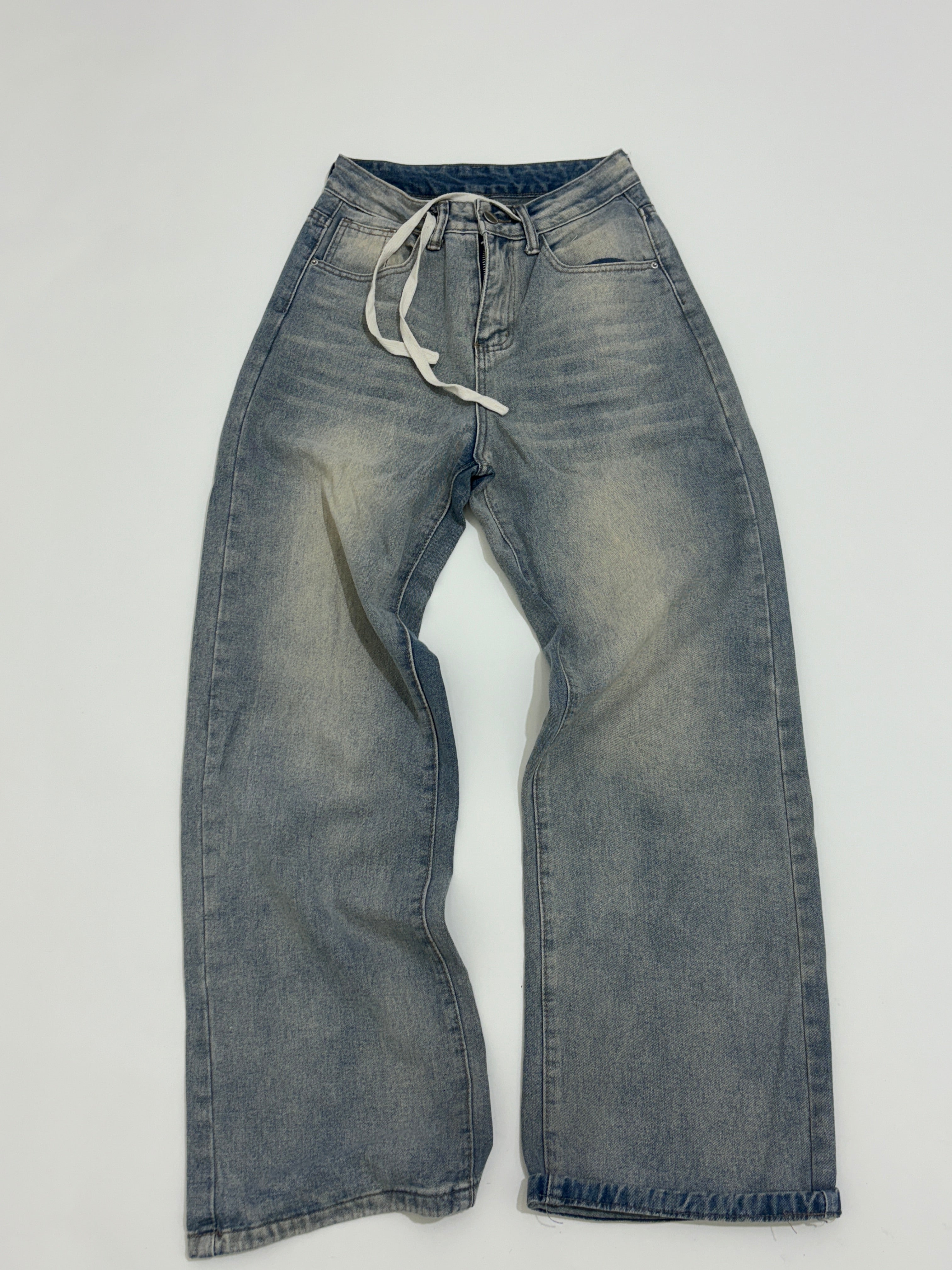 Highwaisted straight fit jeans