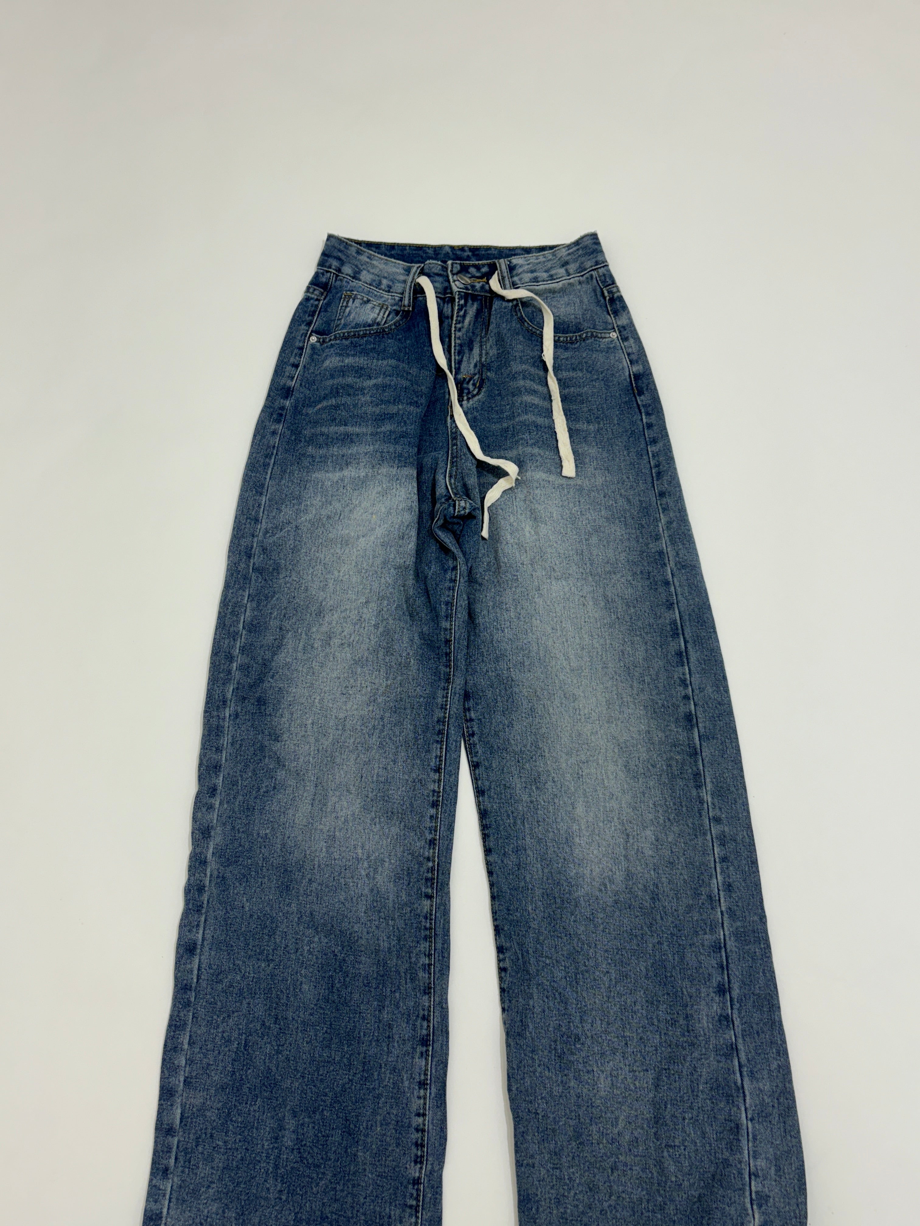 Highwaisted straight fit  jeans