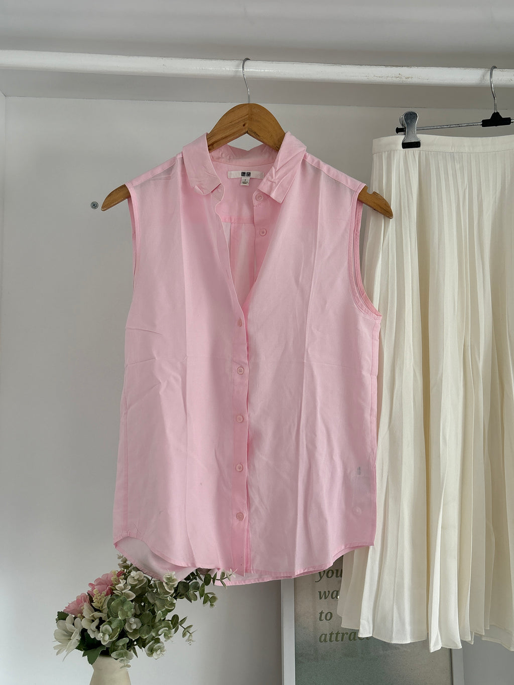 Uniqlo half shirt