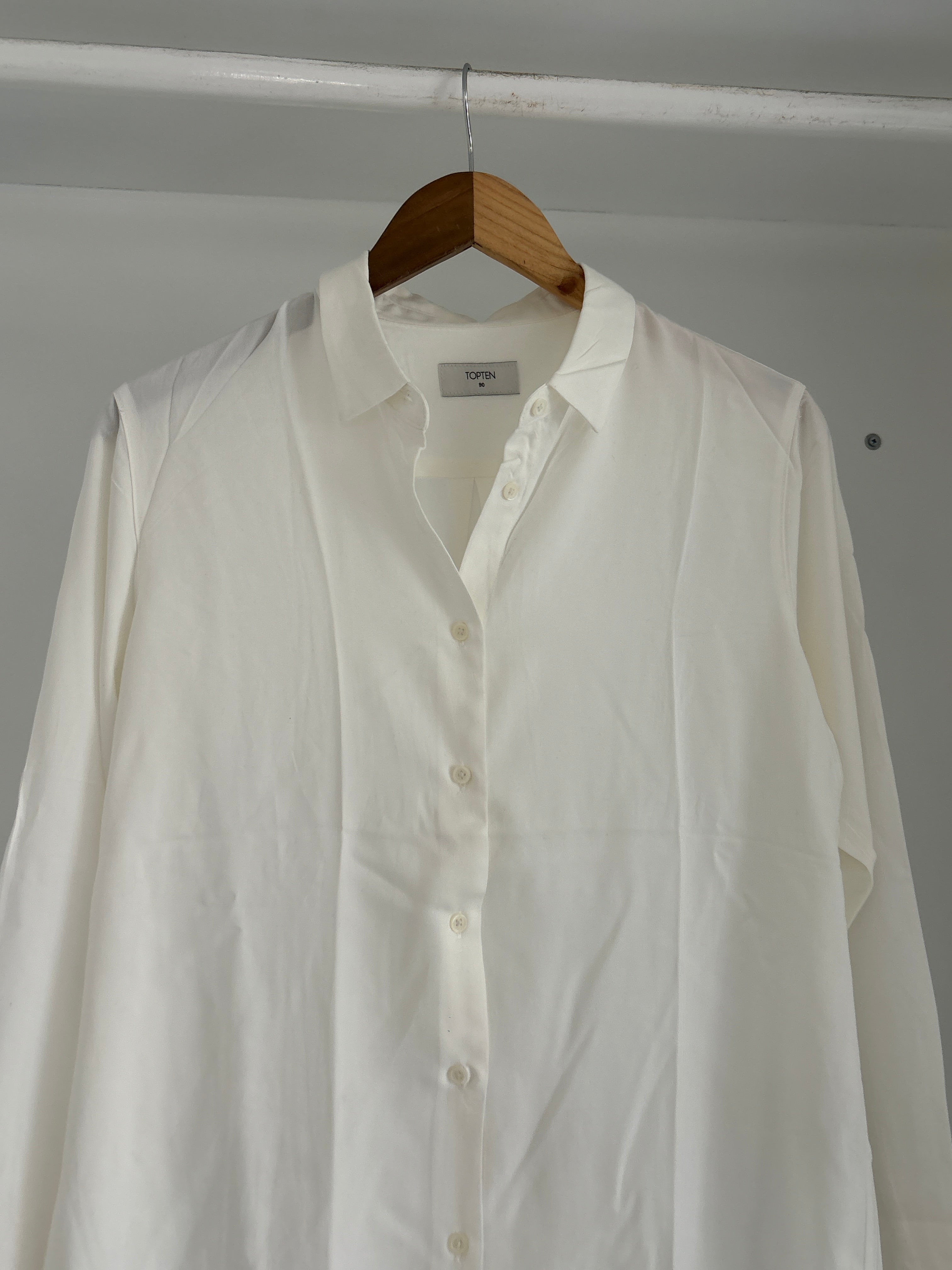 Cotton white shirt