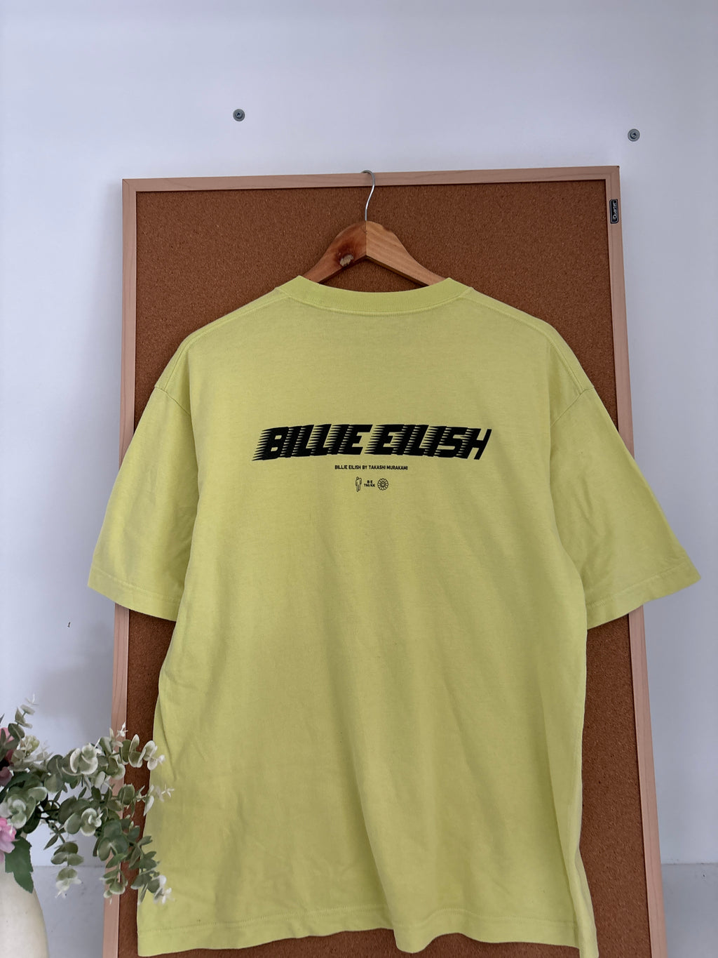 Uniqlo*Billie Eilish tshirt