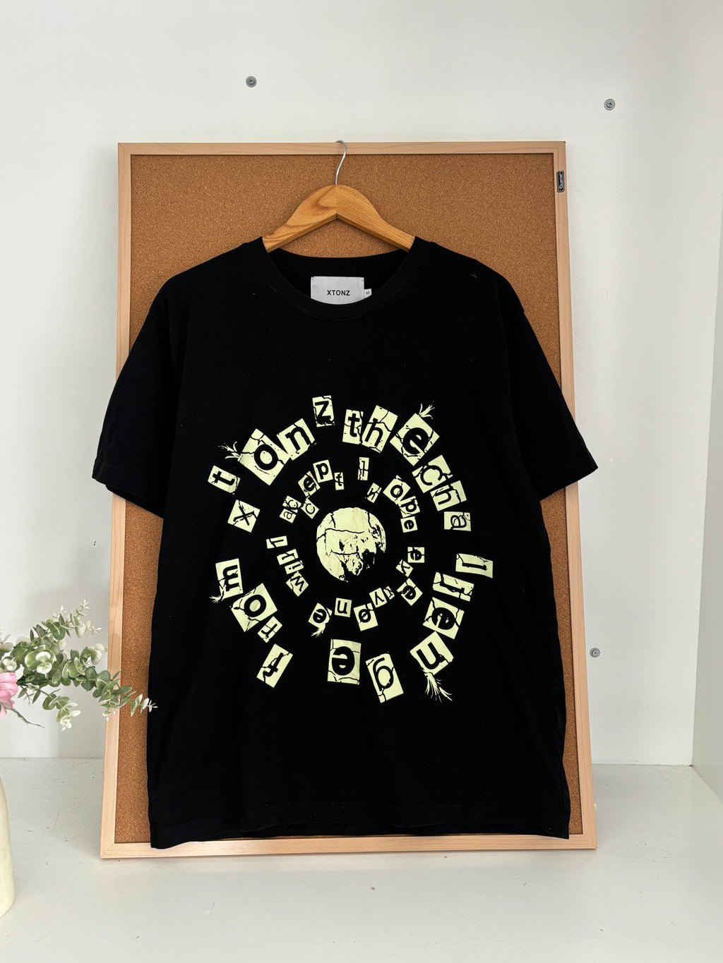 Graphic tshirt