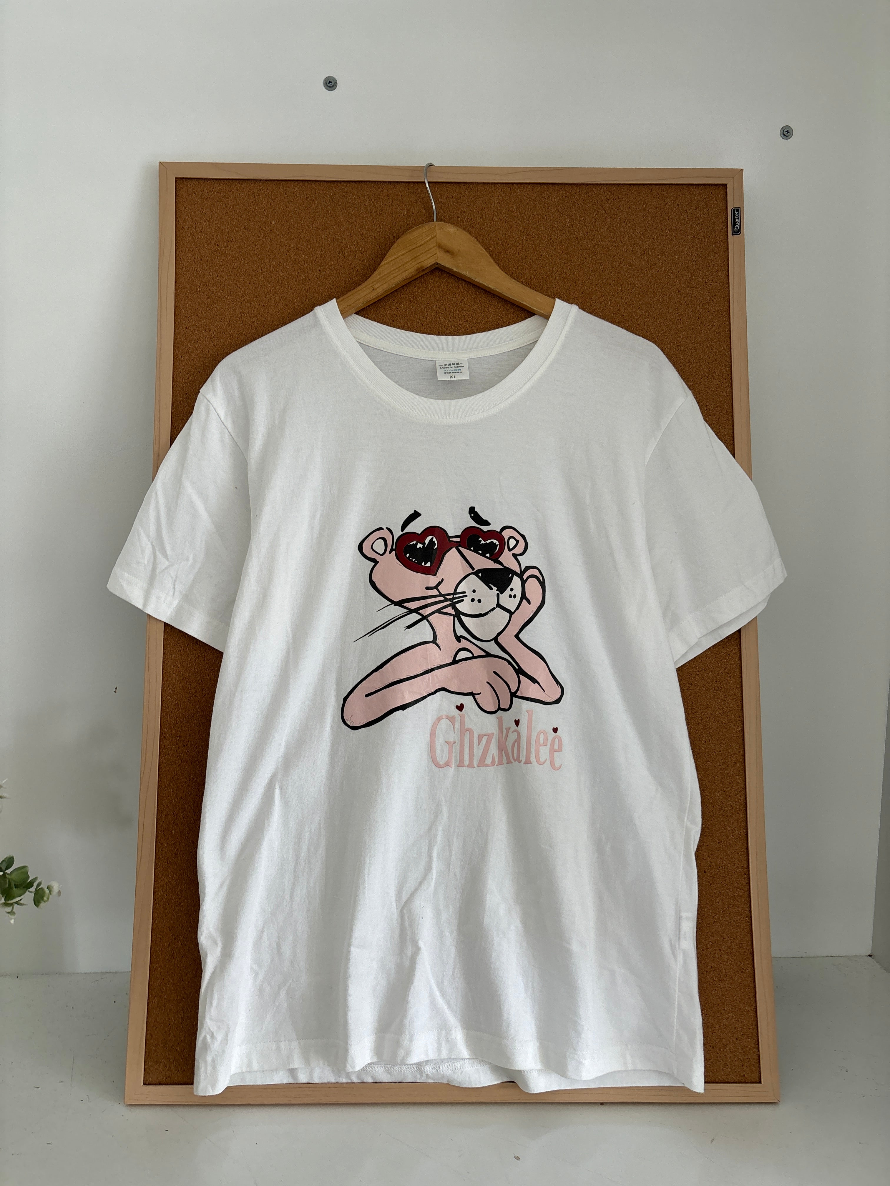 Graphic tshirt