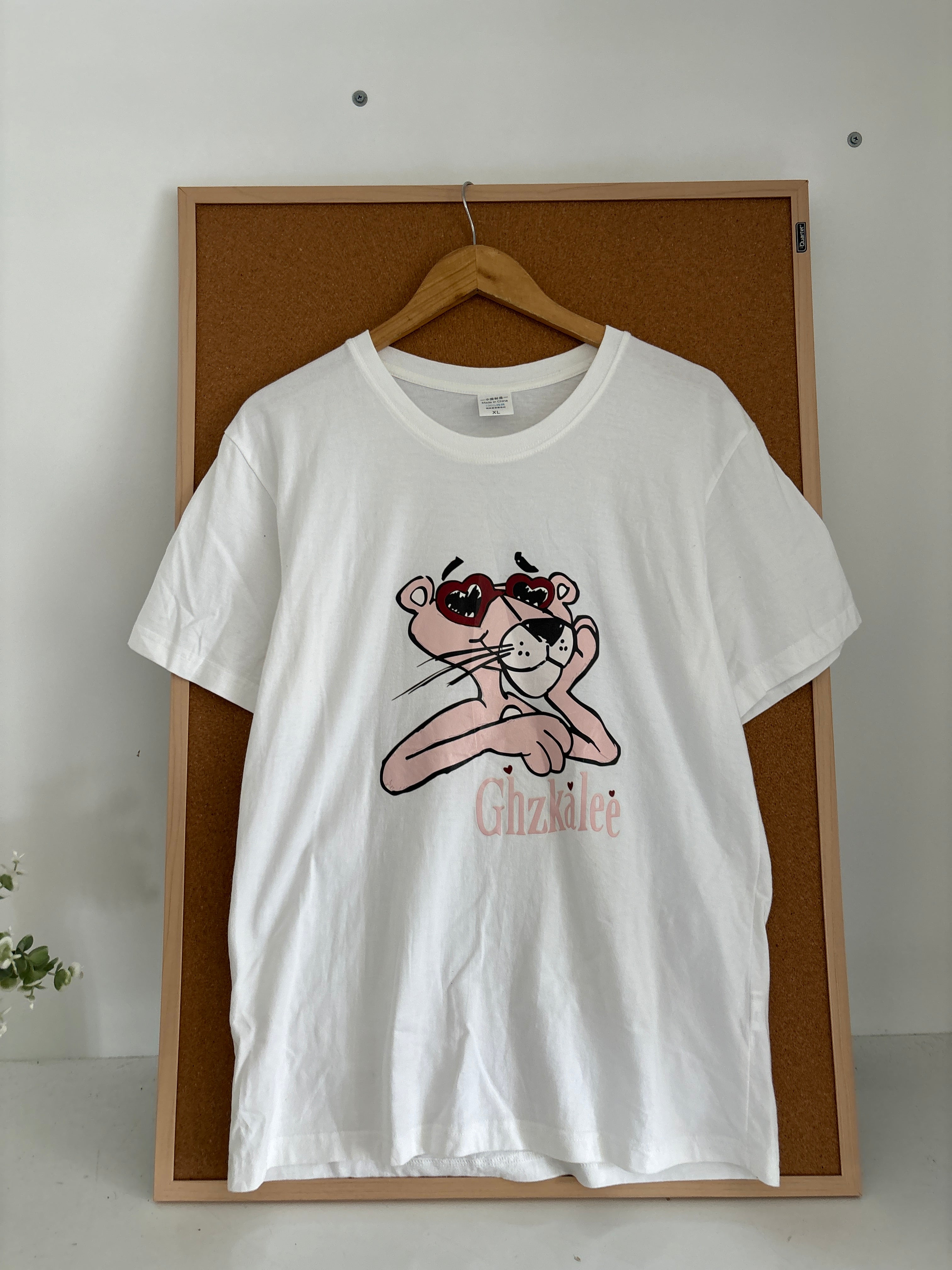 Graphic tshirt