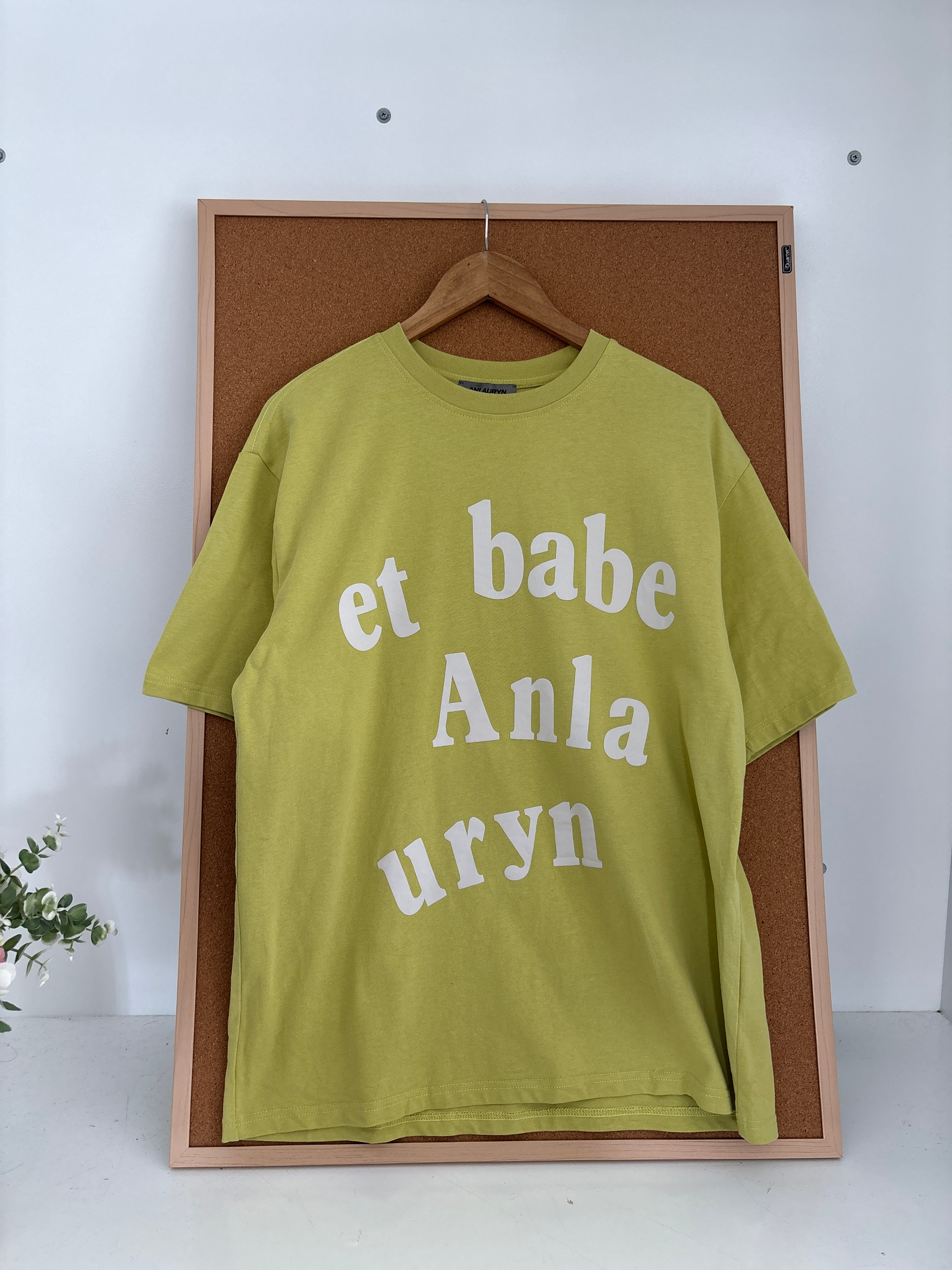 Graphic tshirt