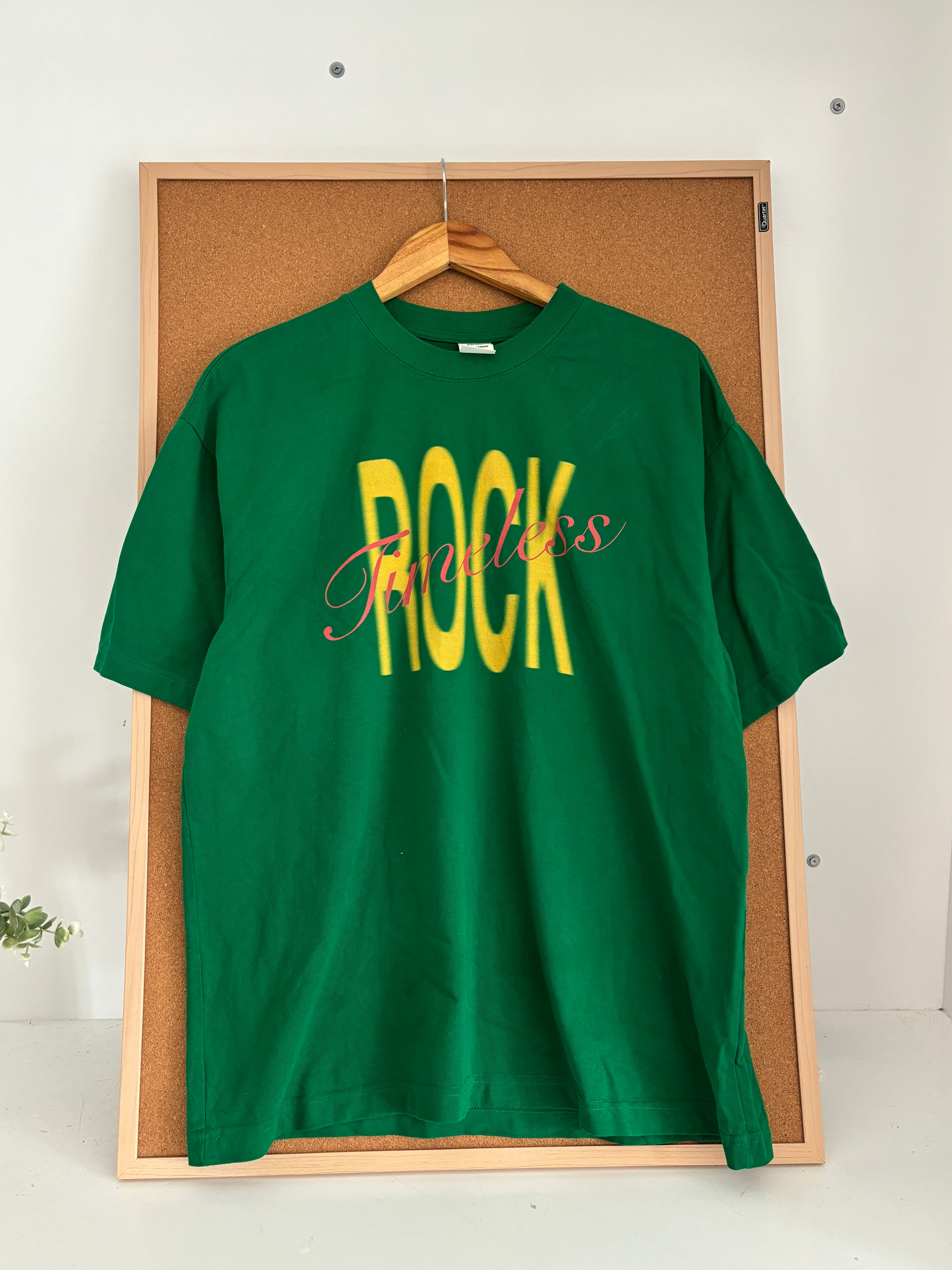 Graphic tshirt