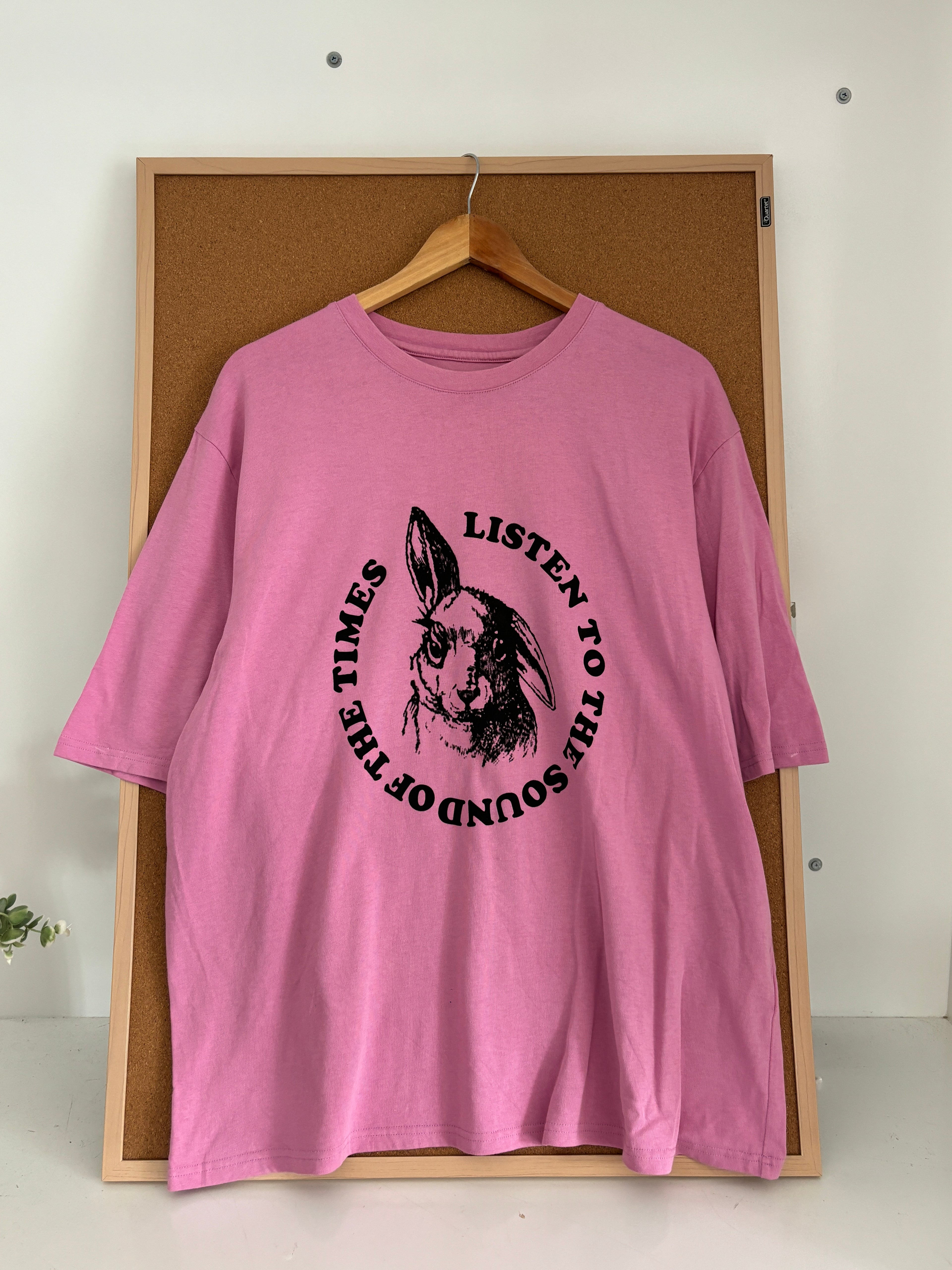 Graphic tshirt