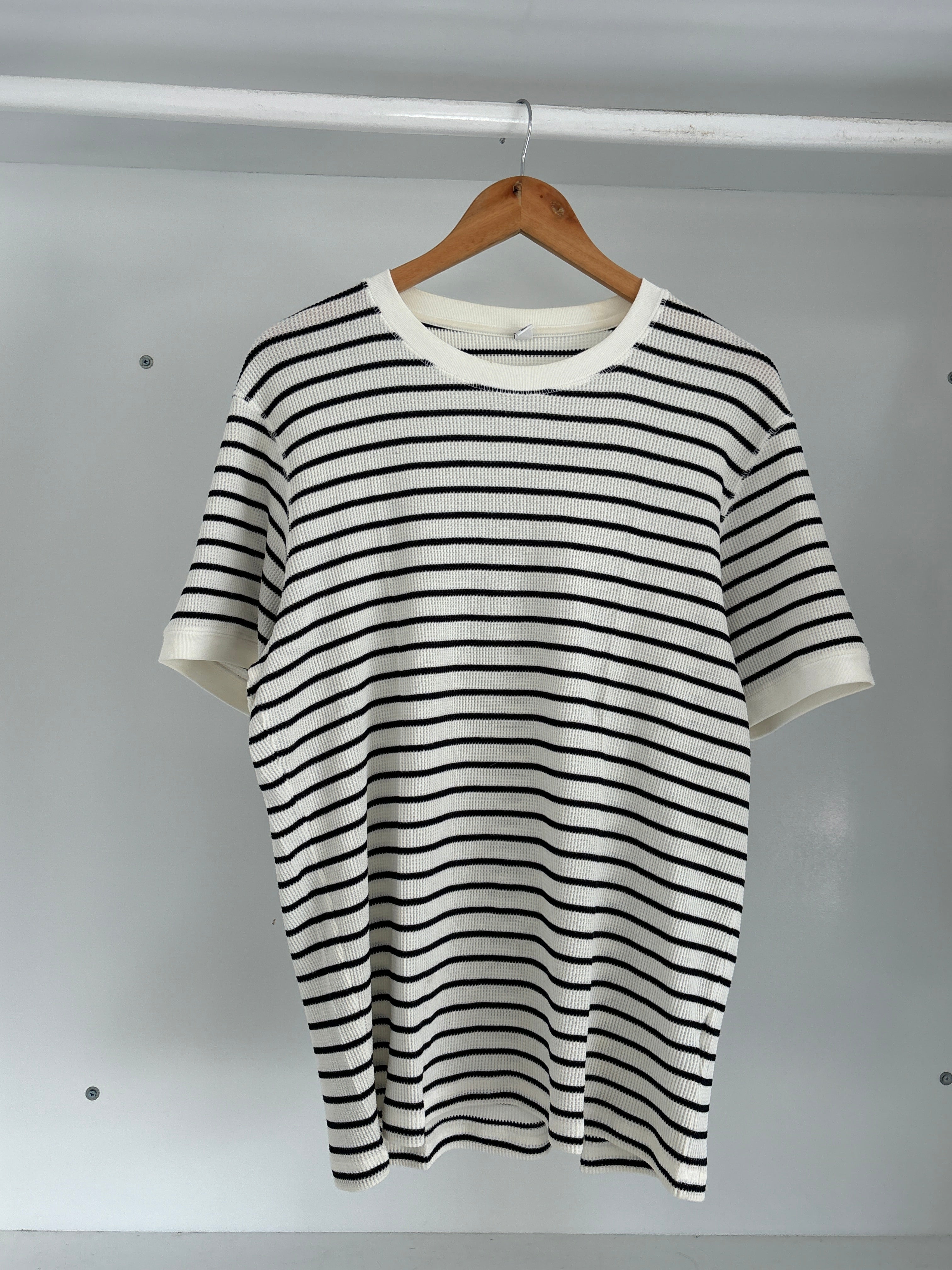 Uniqlo striped tshirt