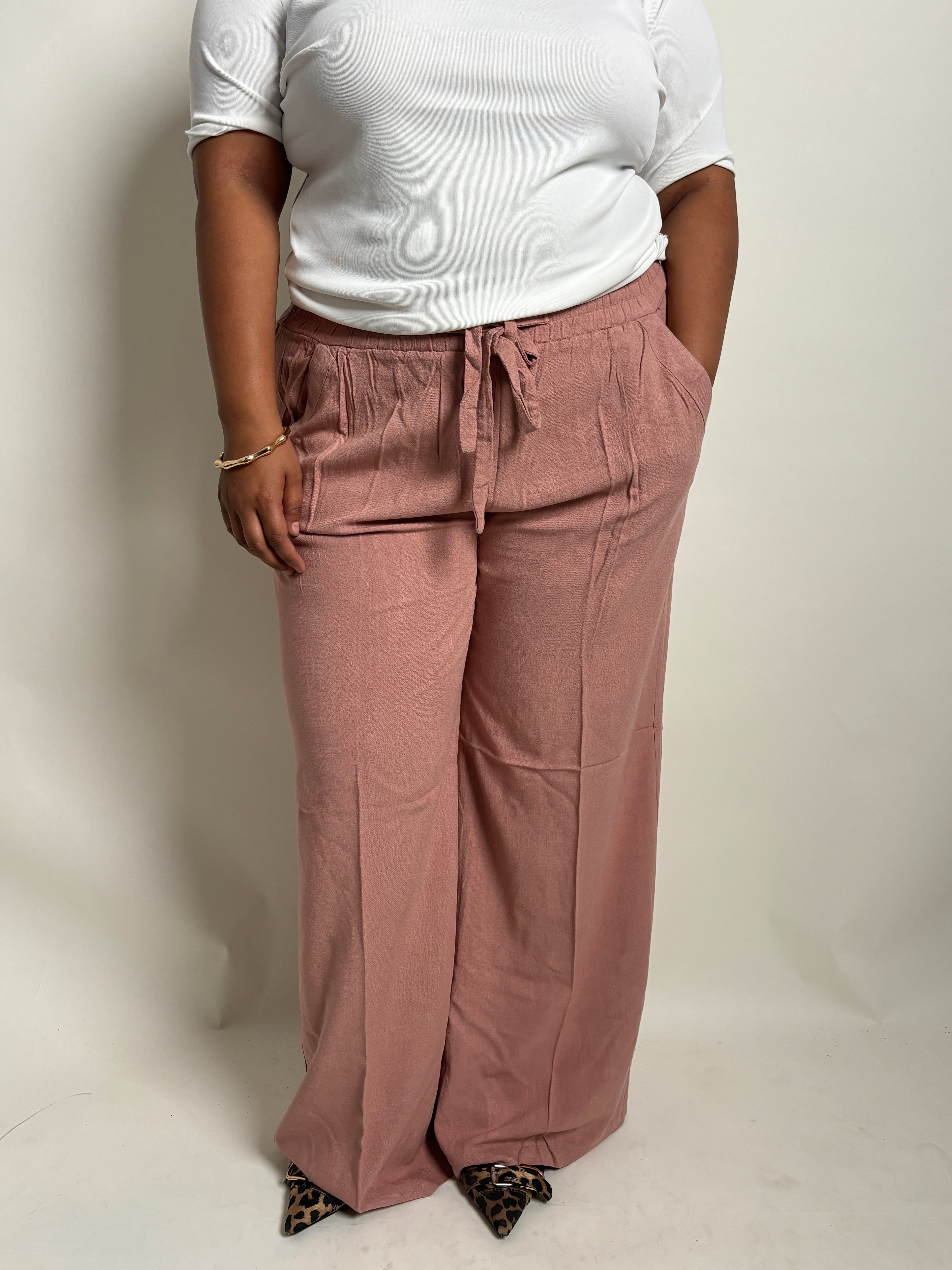 Nude linen trouser