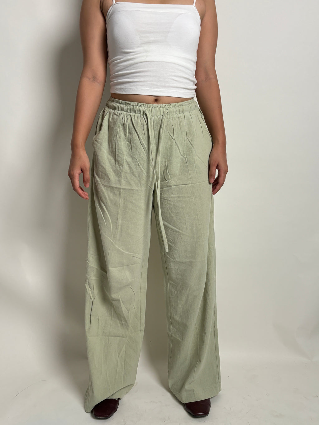 Pistachio linen trousers