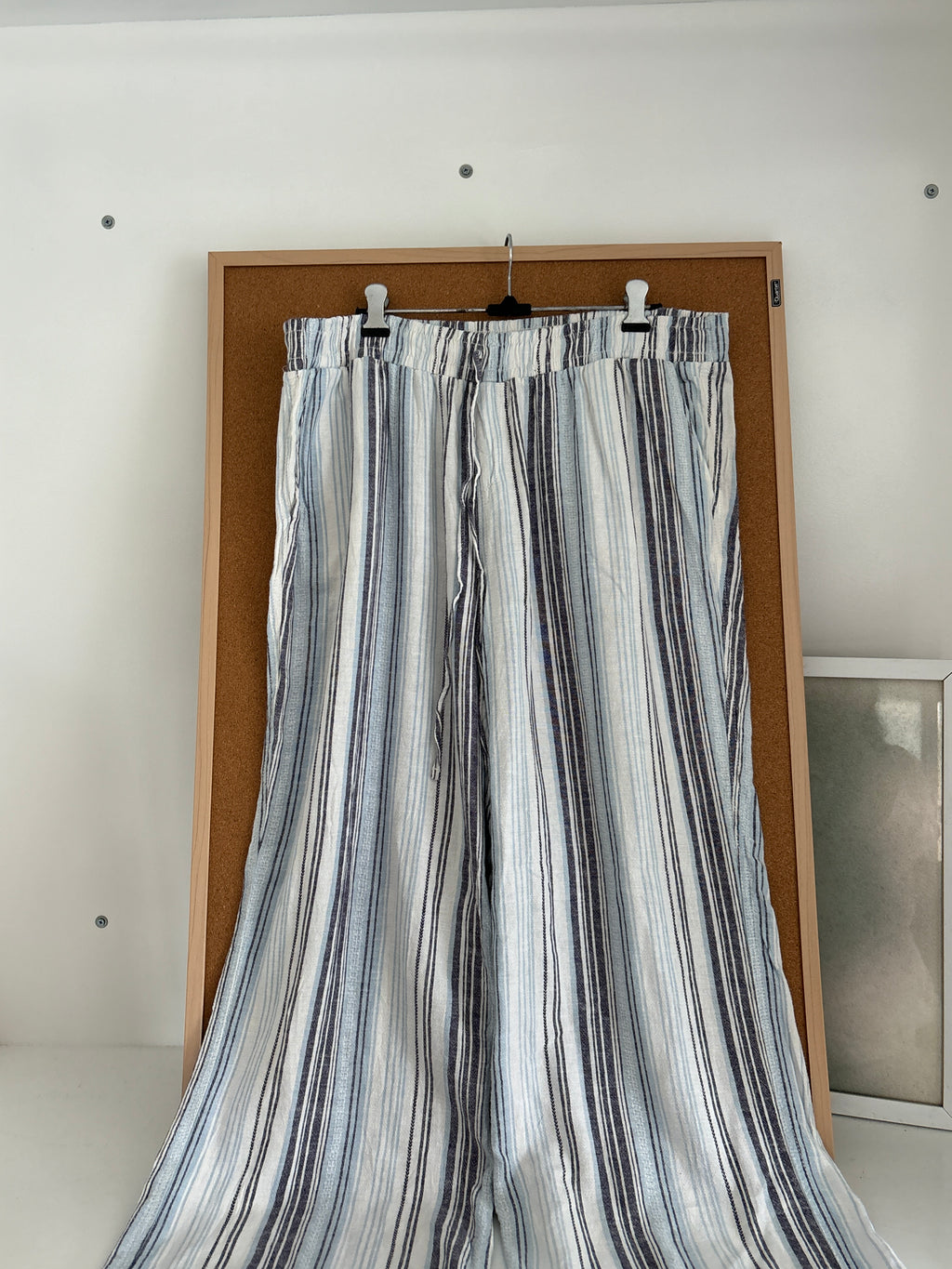 Linen trousers