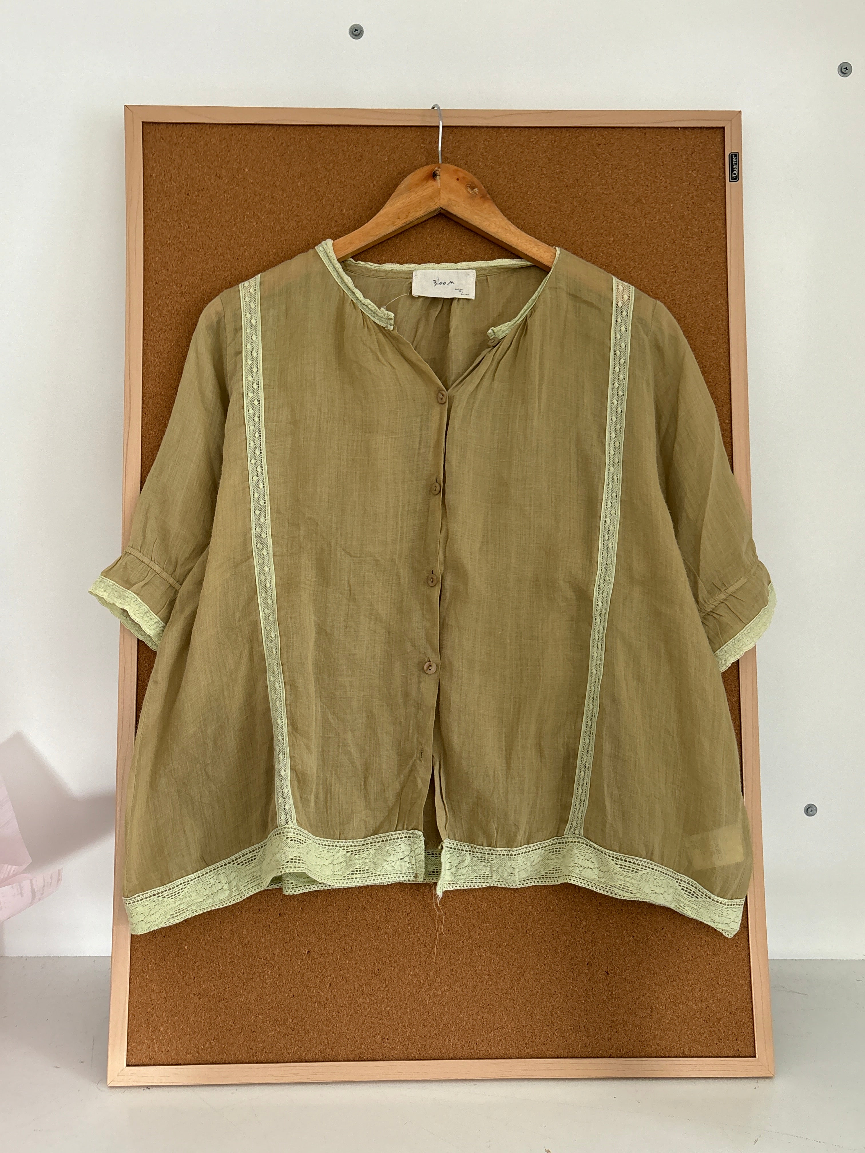 Linen shirt