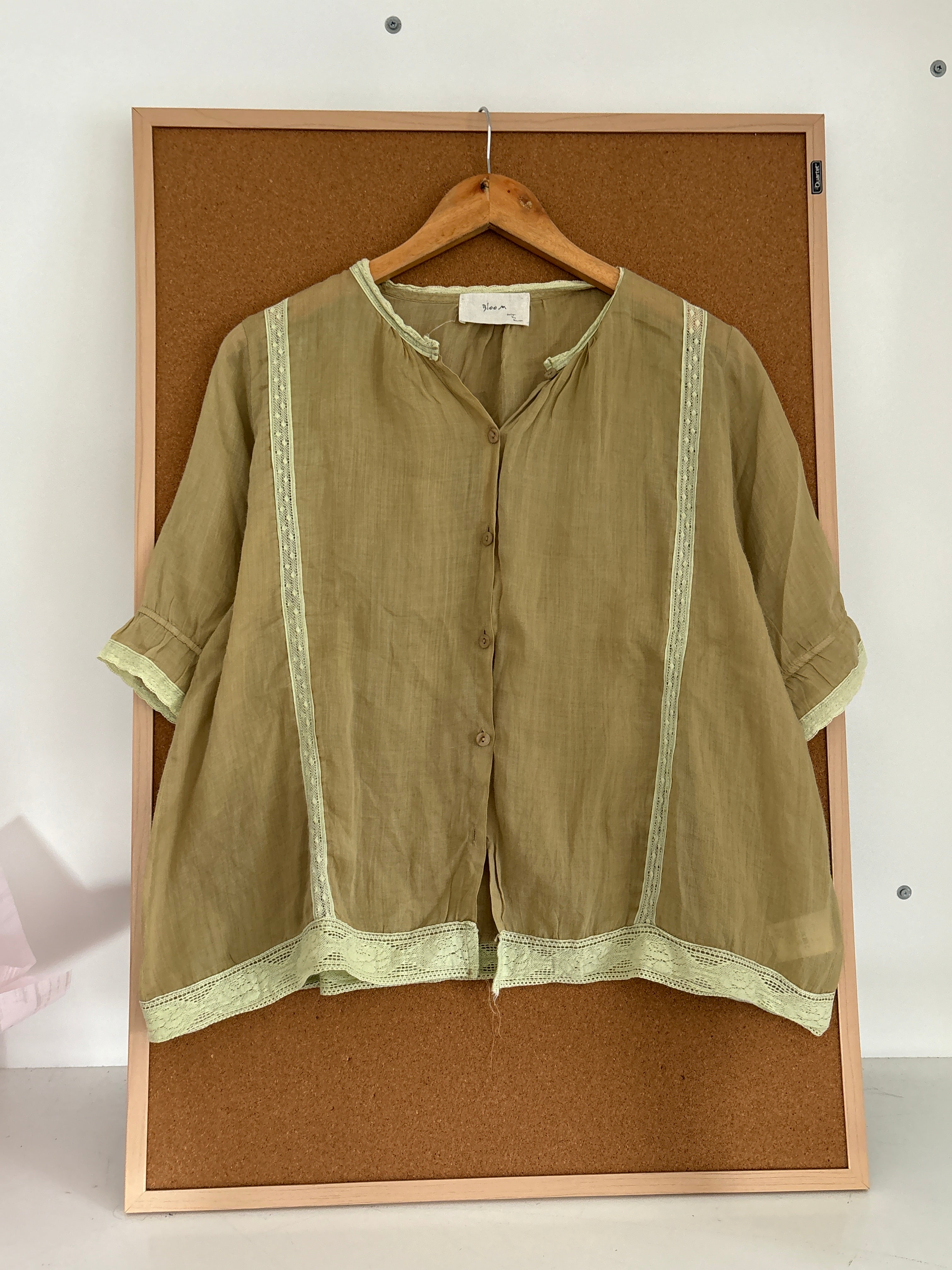 Linen shirt