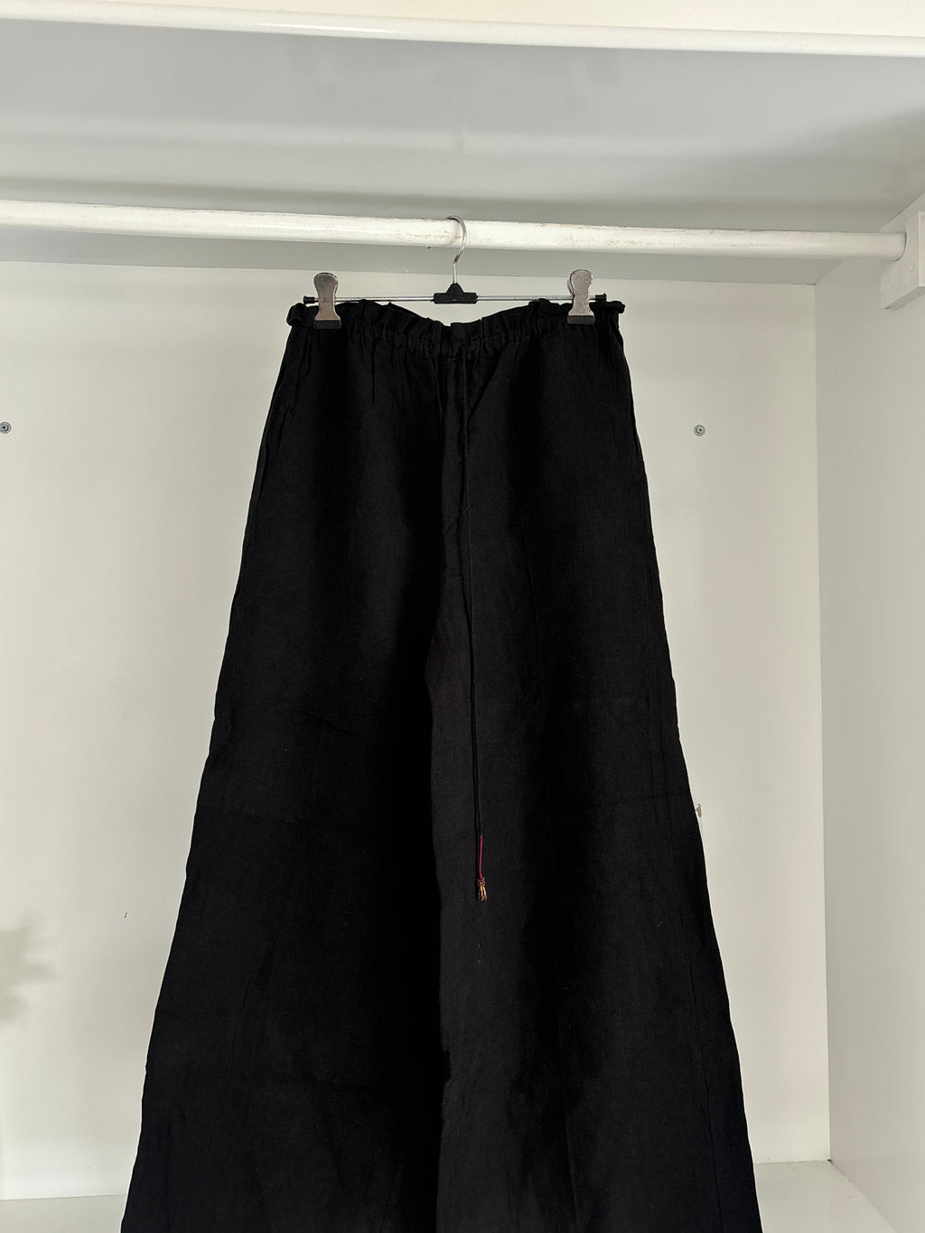 Black linen trouser