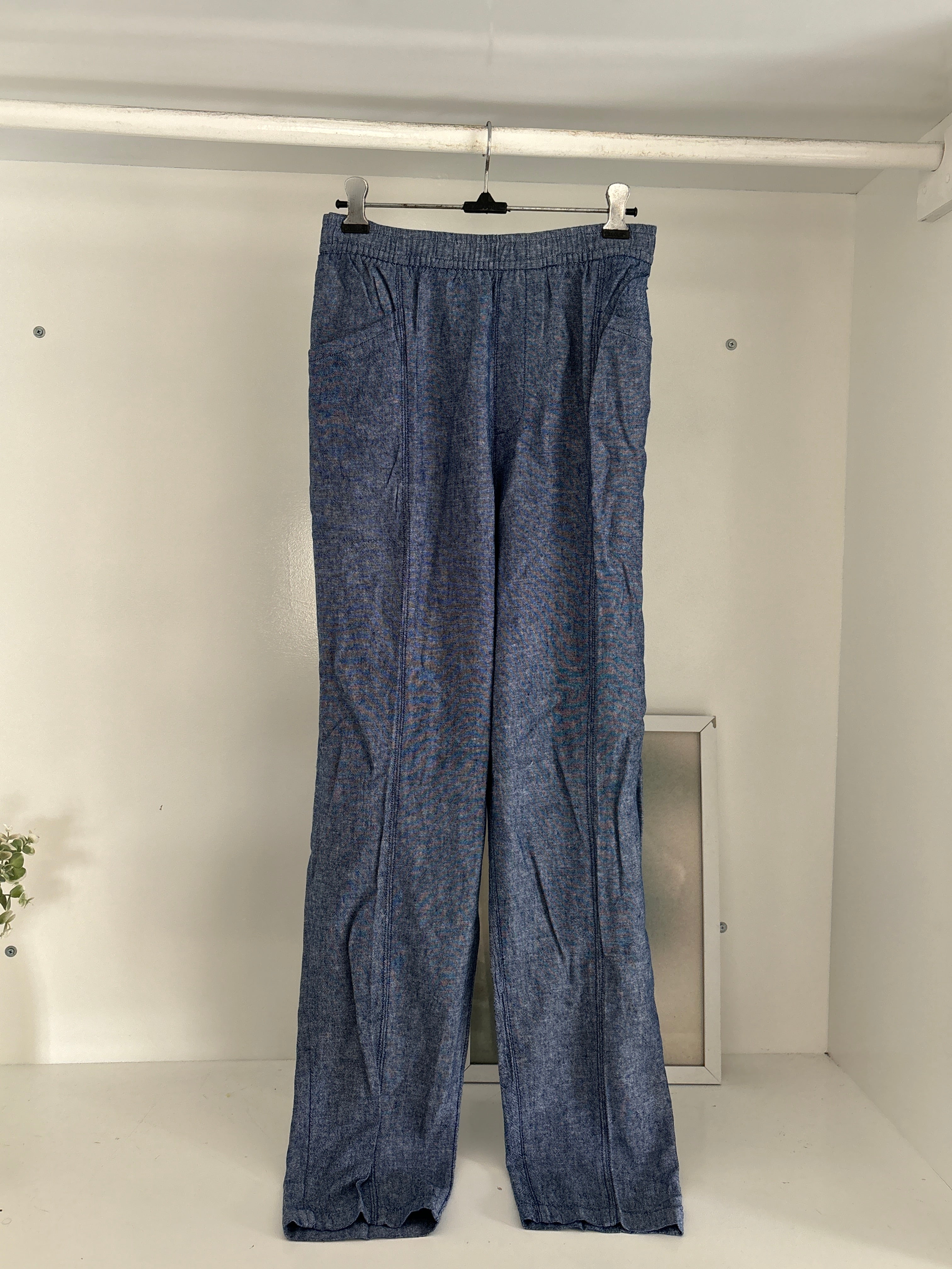 Blue linen trouser