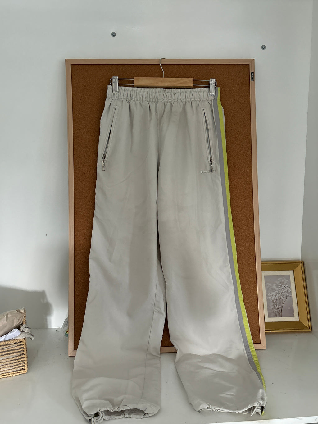 Pro-specs parachute pants