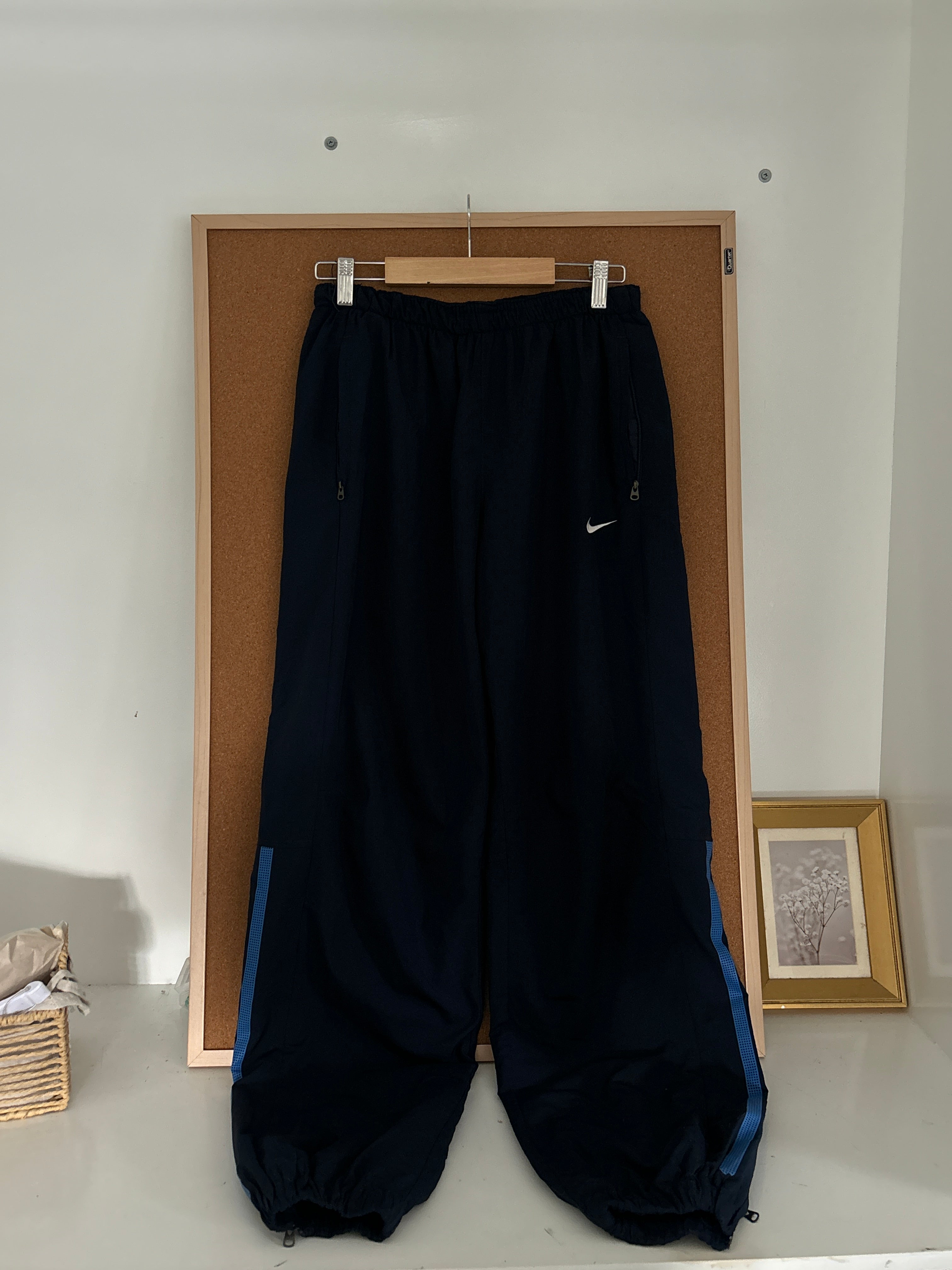 Nike authentic parachute pants