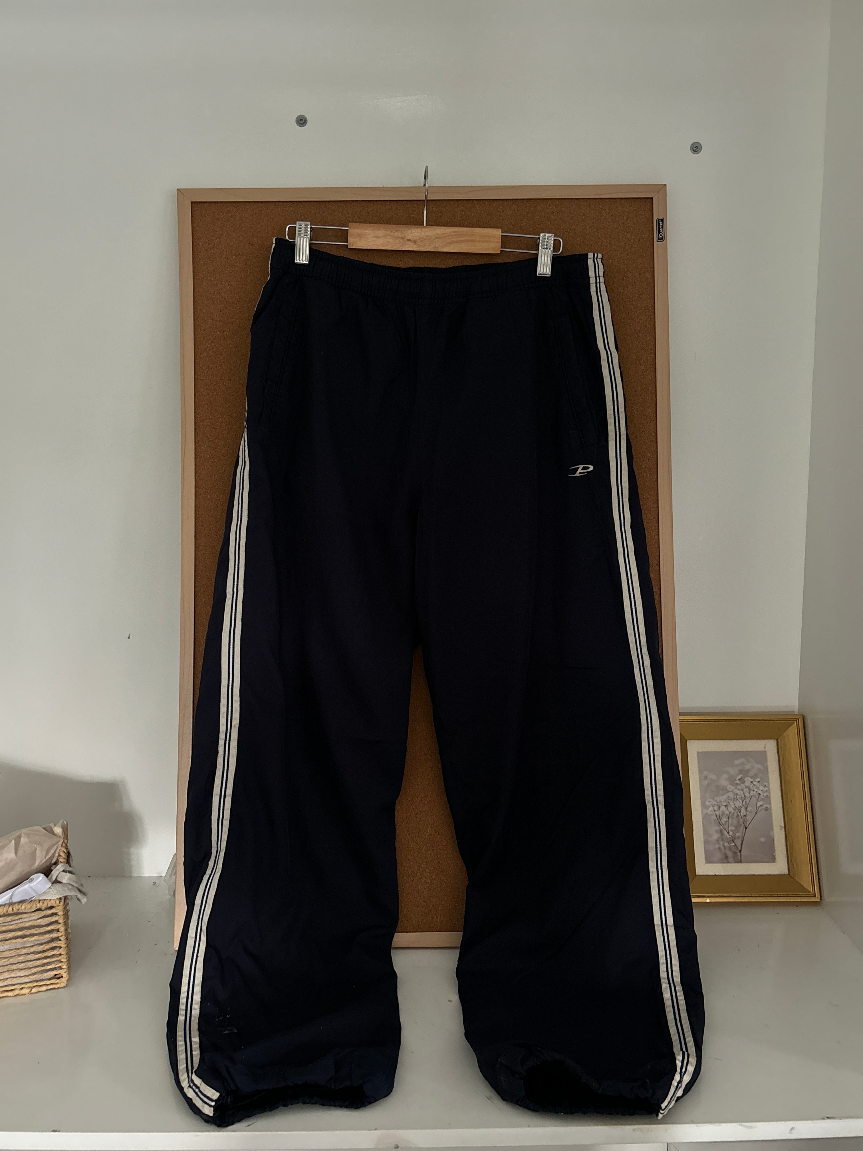Pro streetwear parachute pants