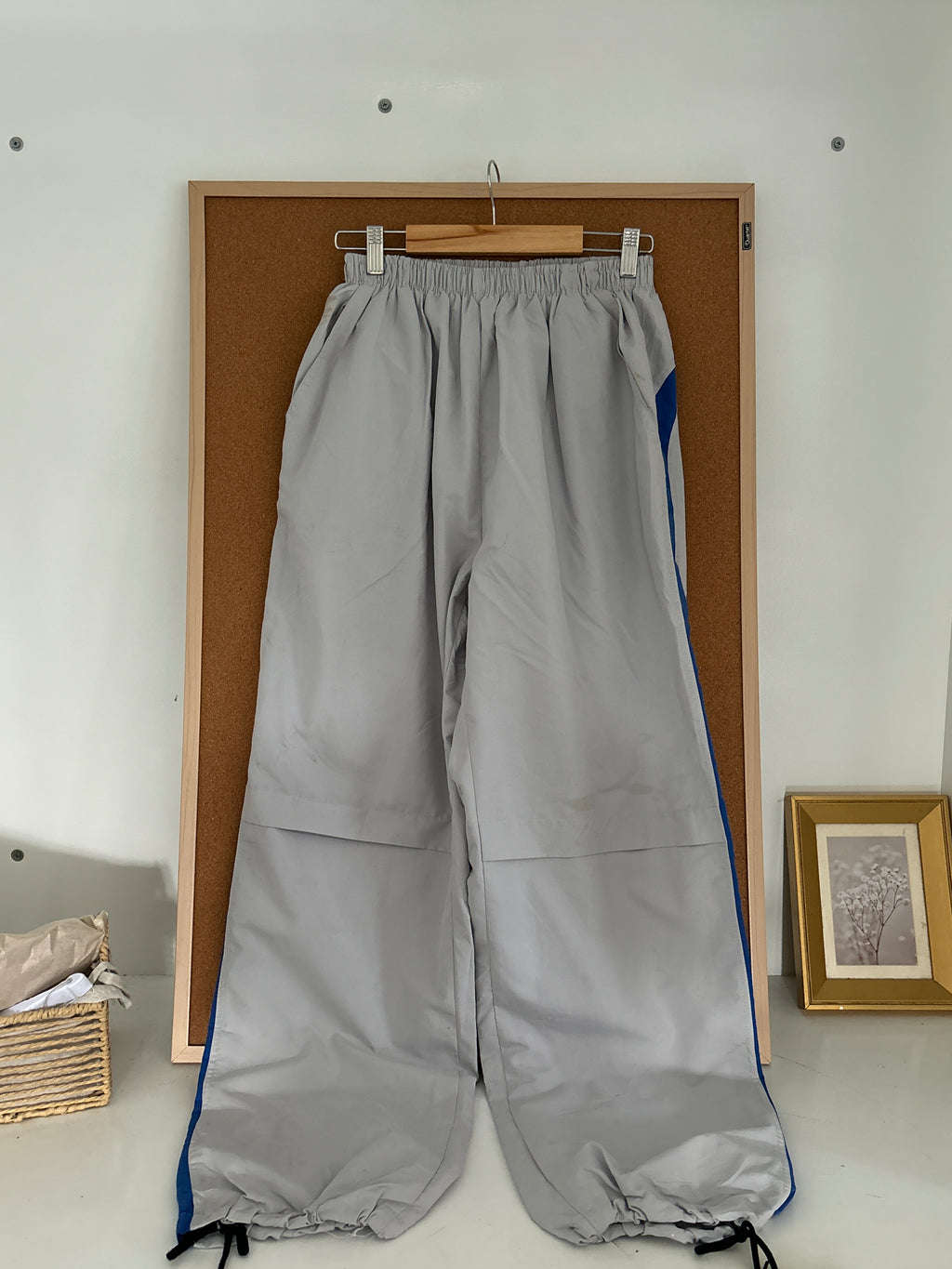 Street wear parachute pants