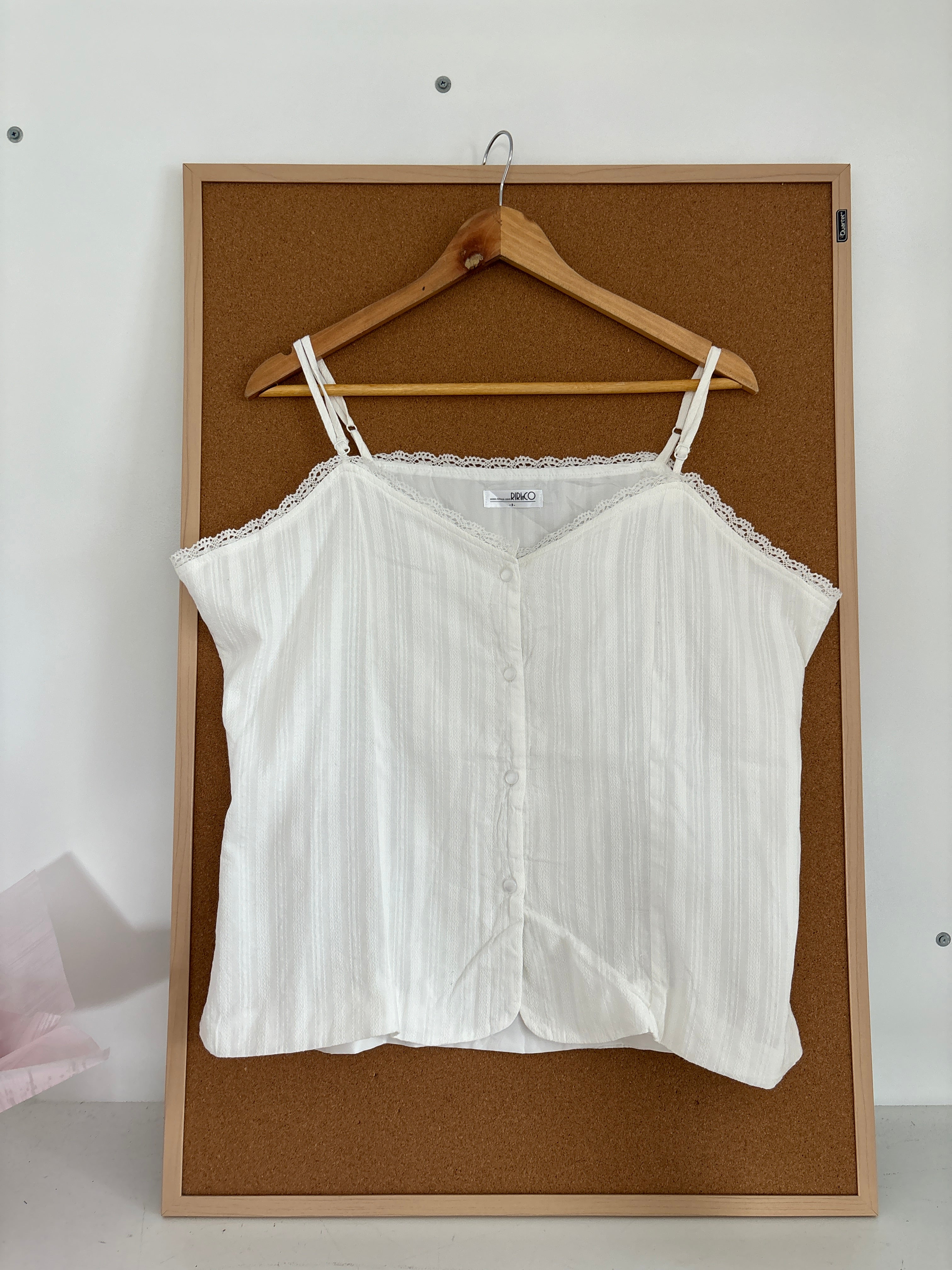 White top
