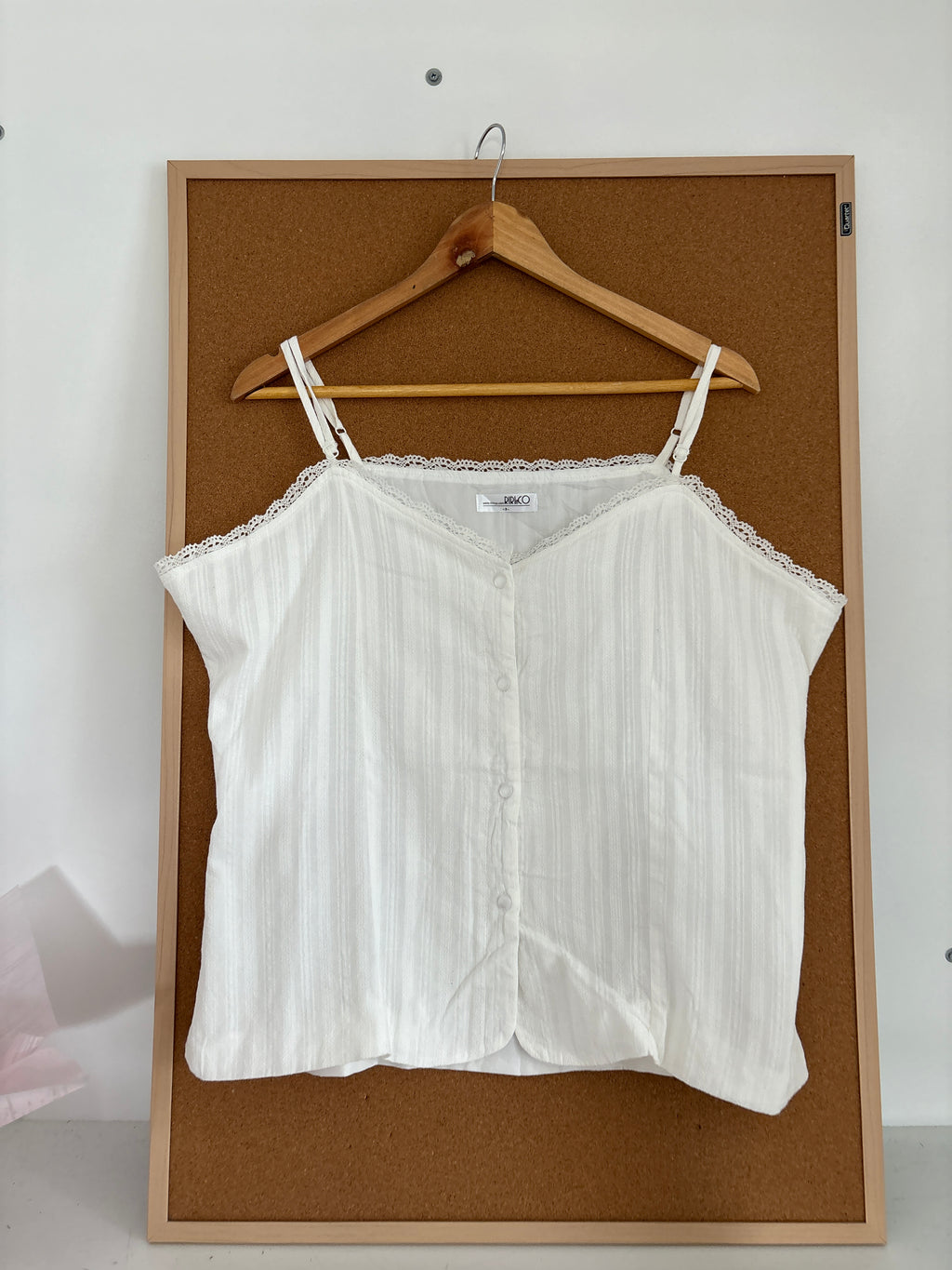 White top