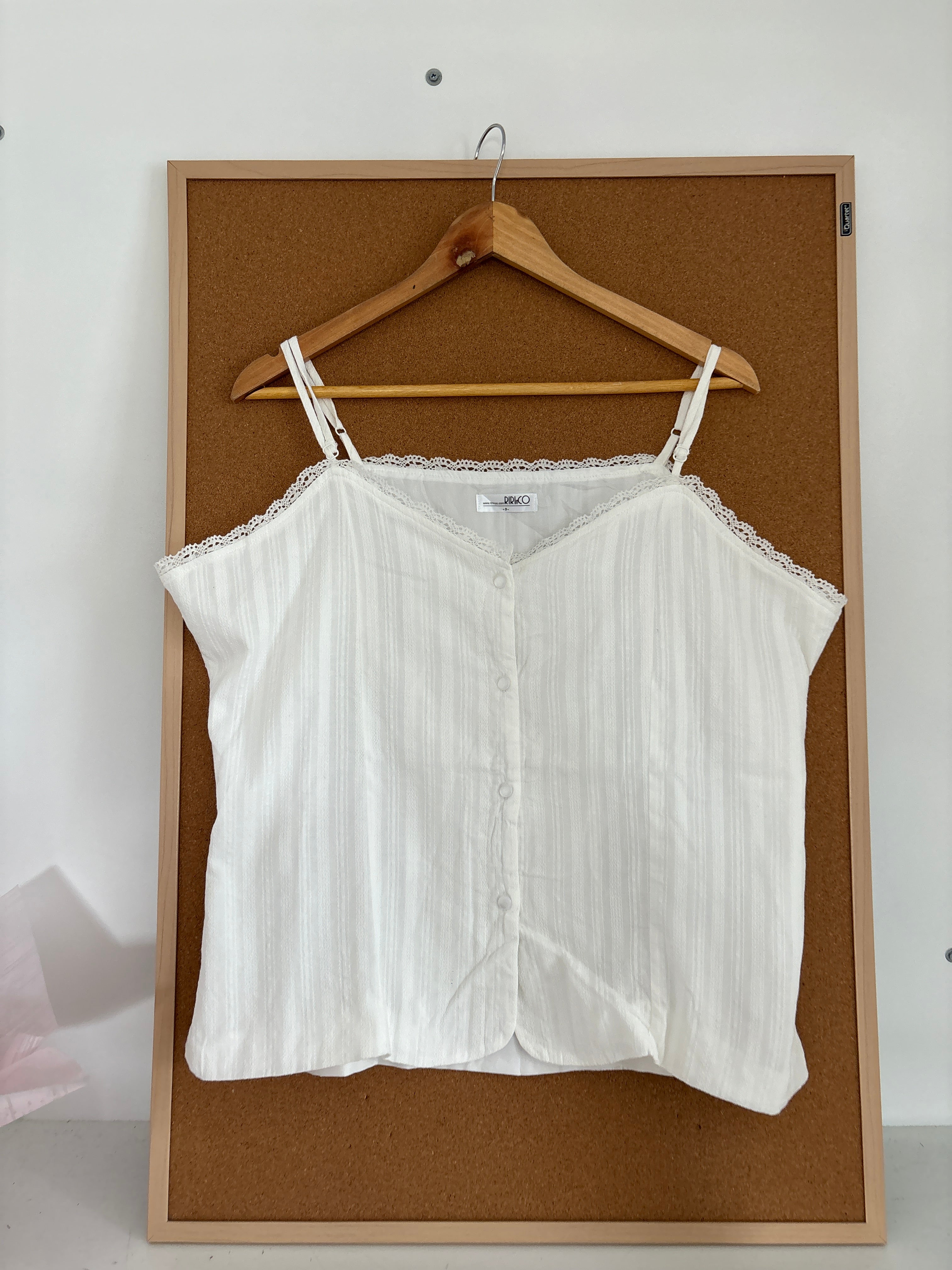 White top