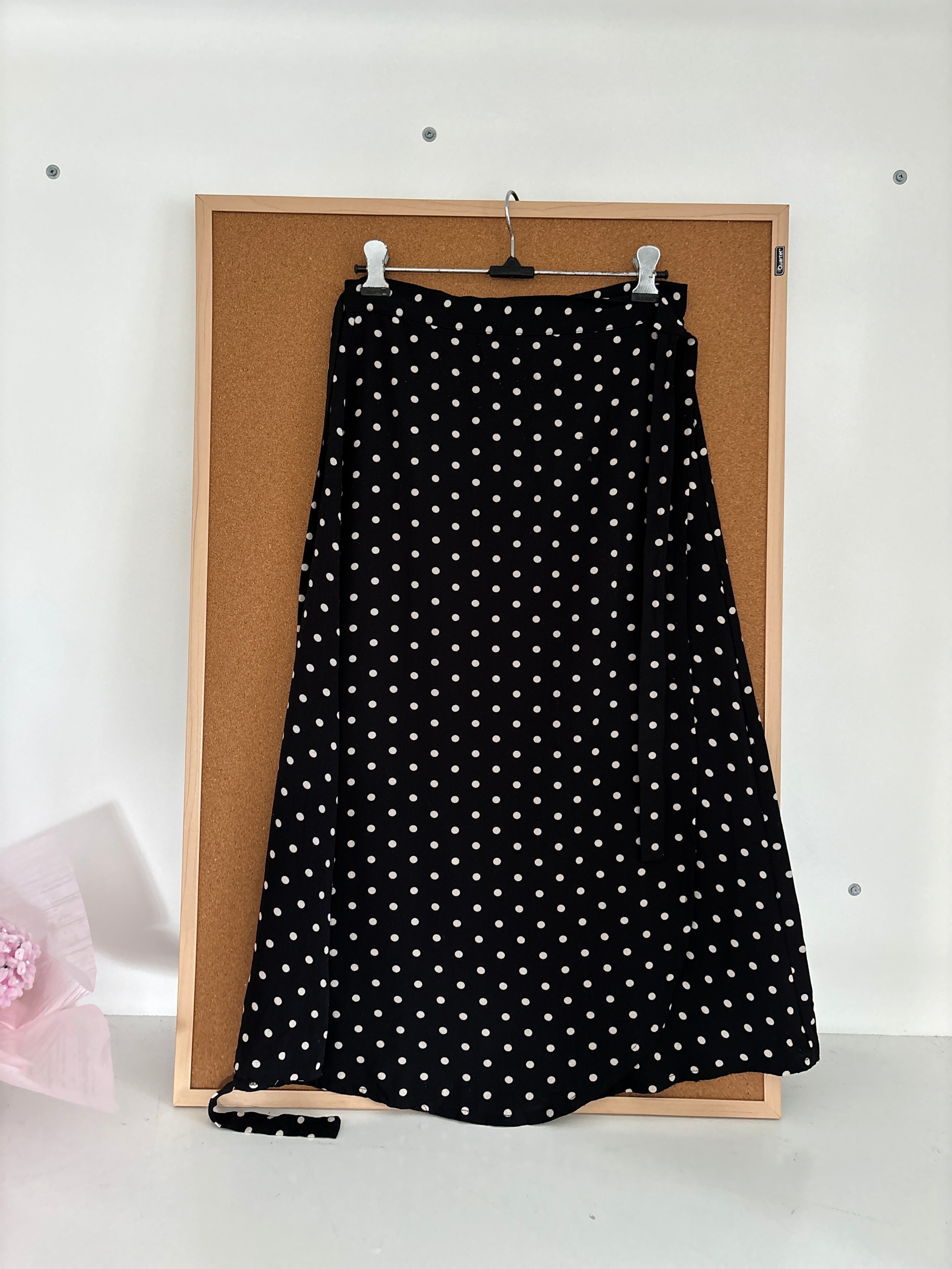 Polkadot wrap skirt