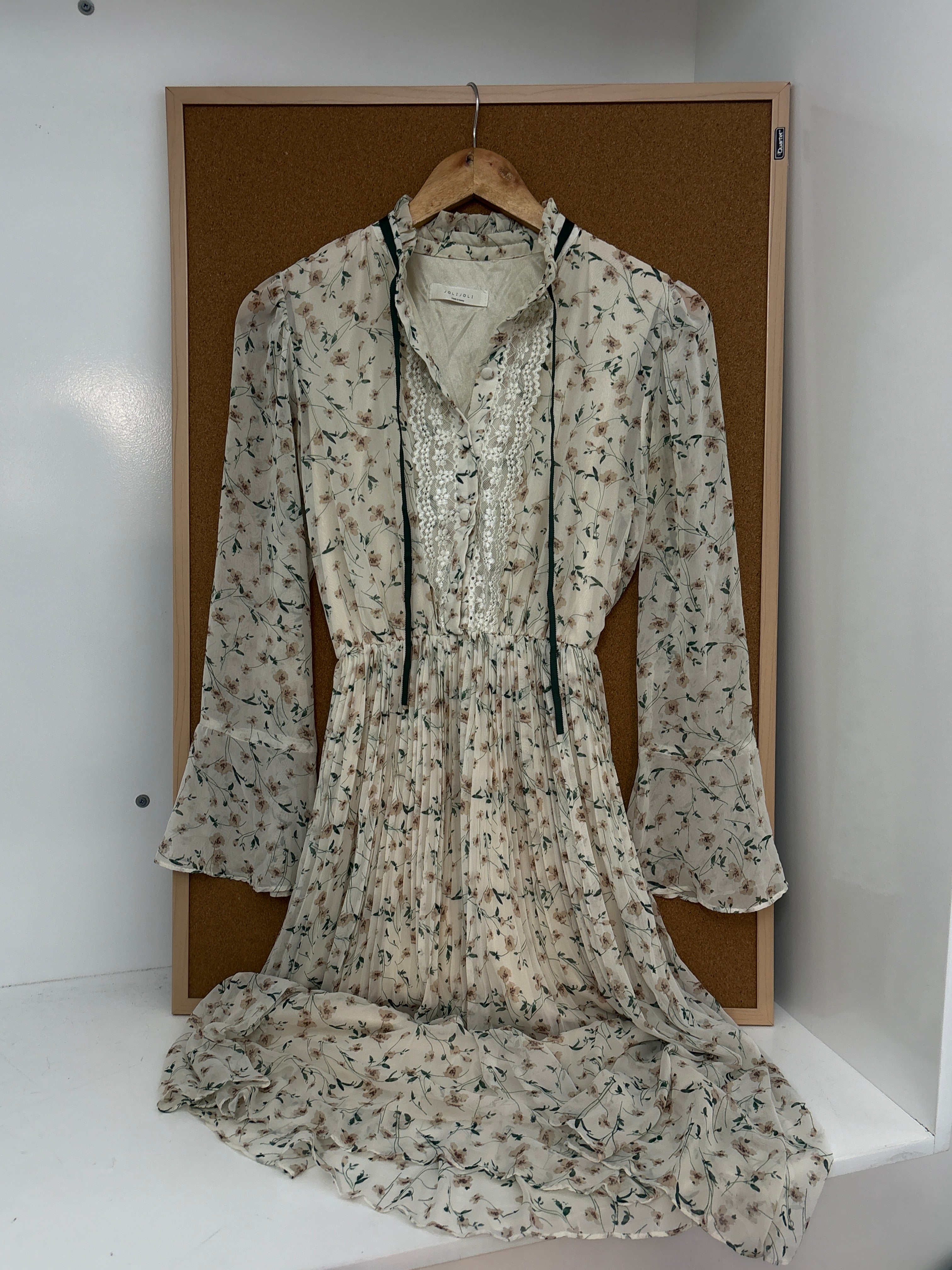 Chiffon dress