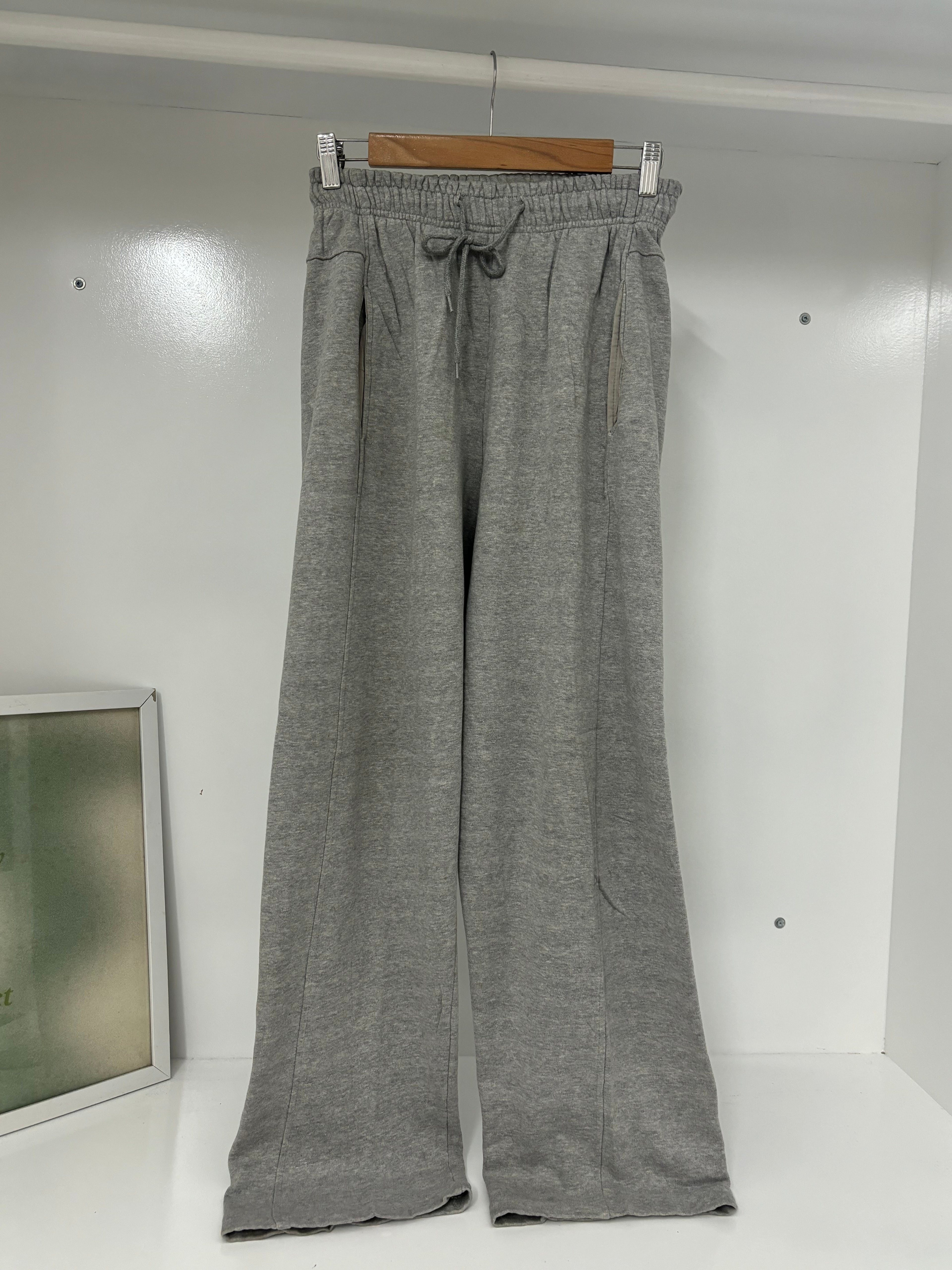 Unisex baggy joggers