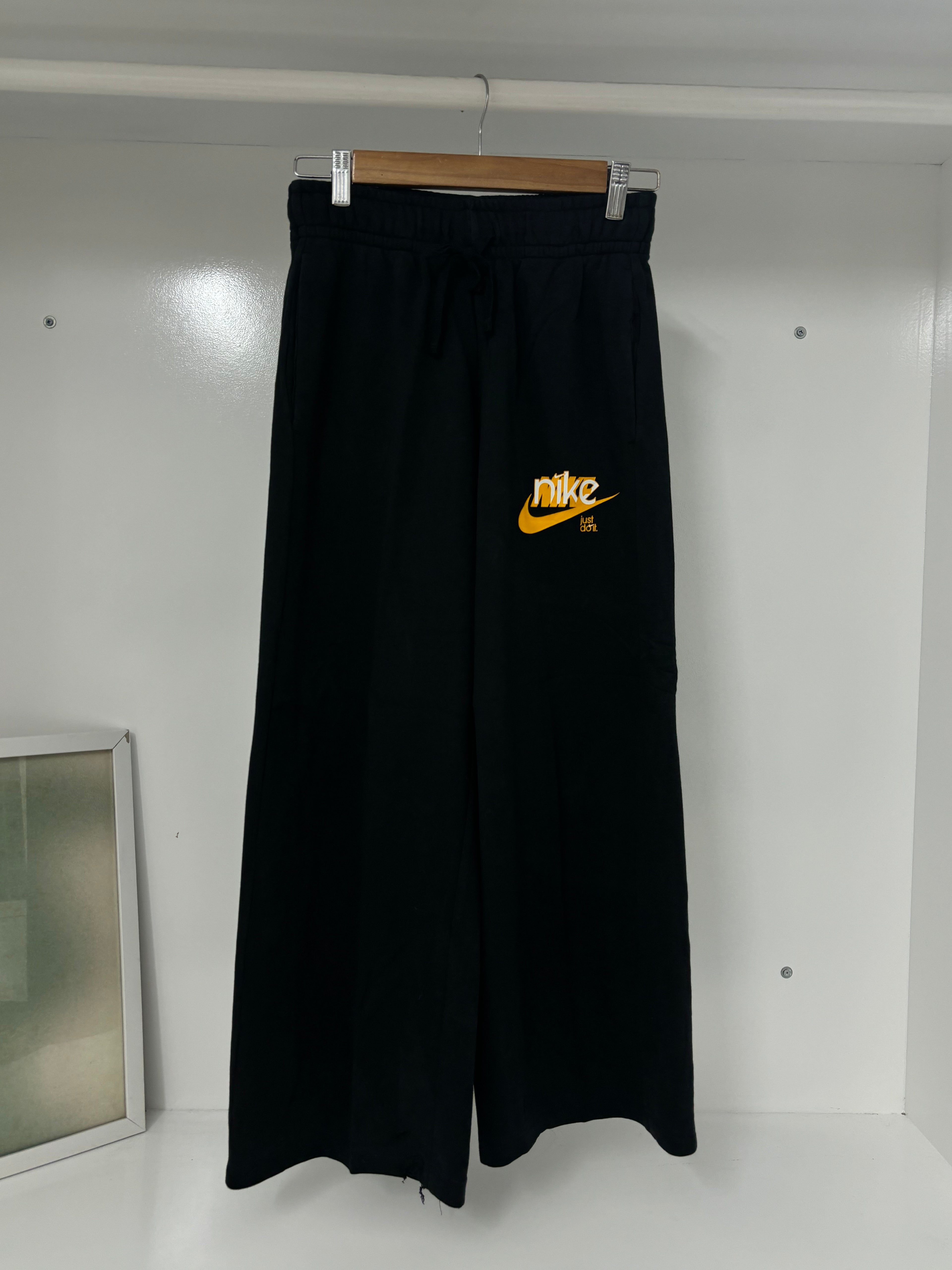 Nike joggers