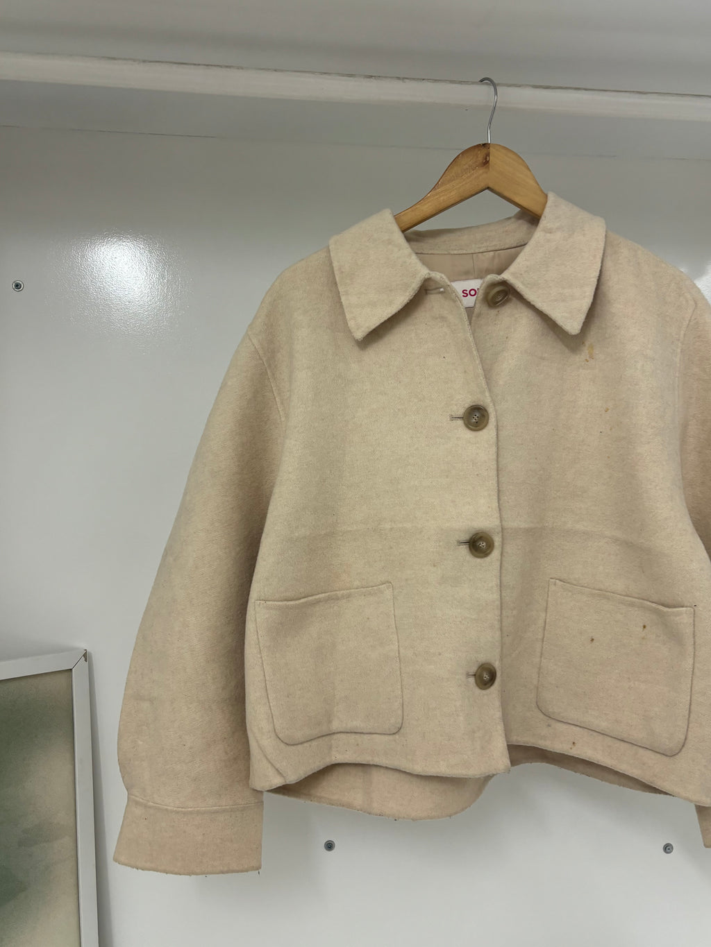 Short coat