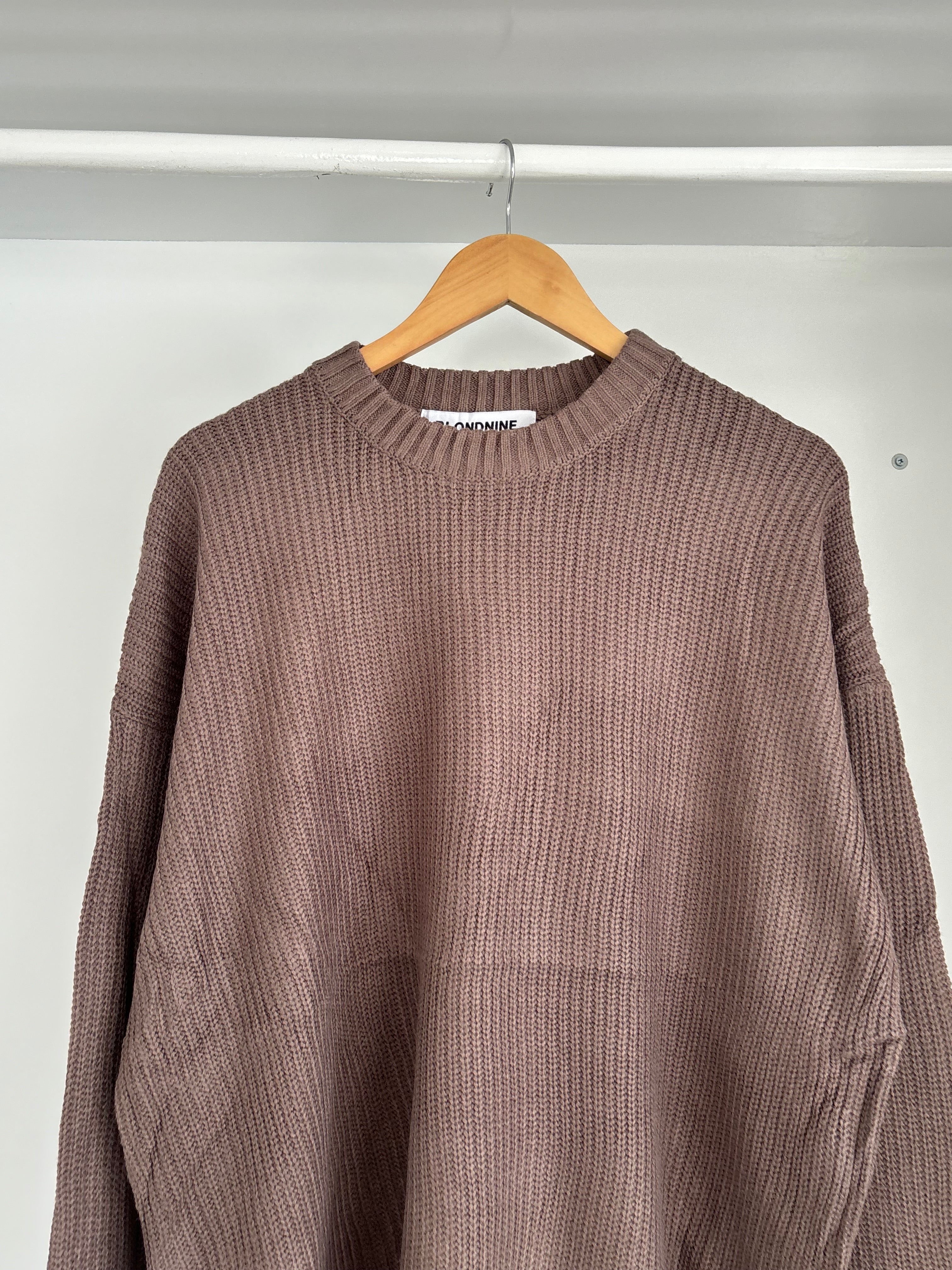 Unisex sweater