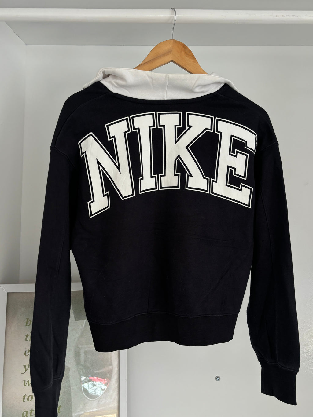 Zipper sweatshirt