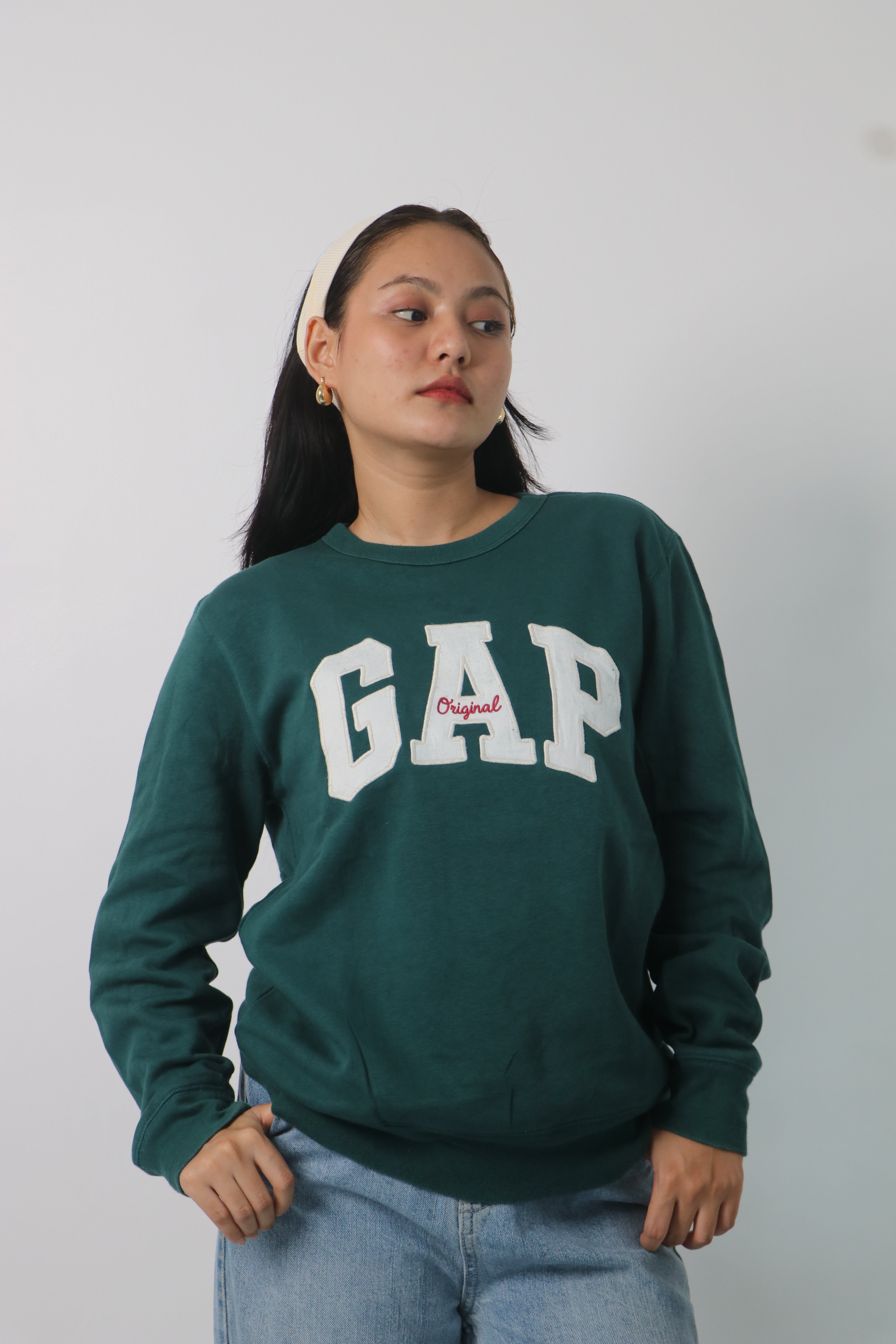 Gap sweatshirt.