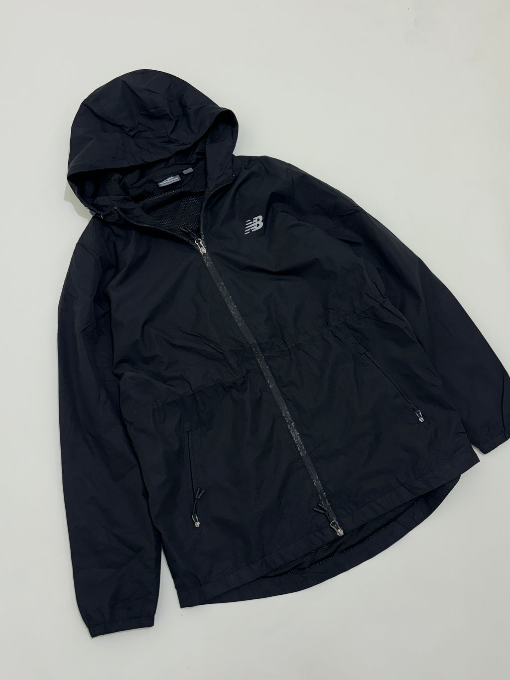 Nb Windbreaker