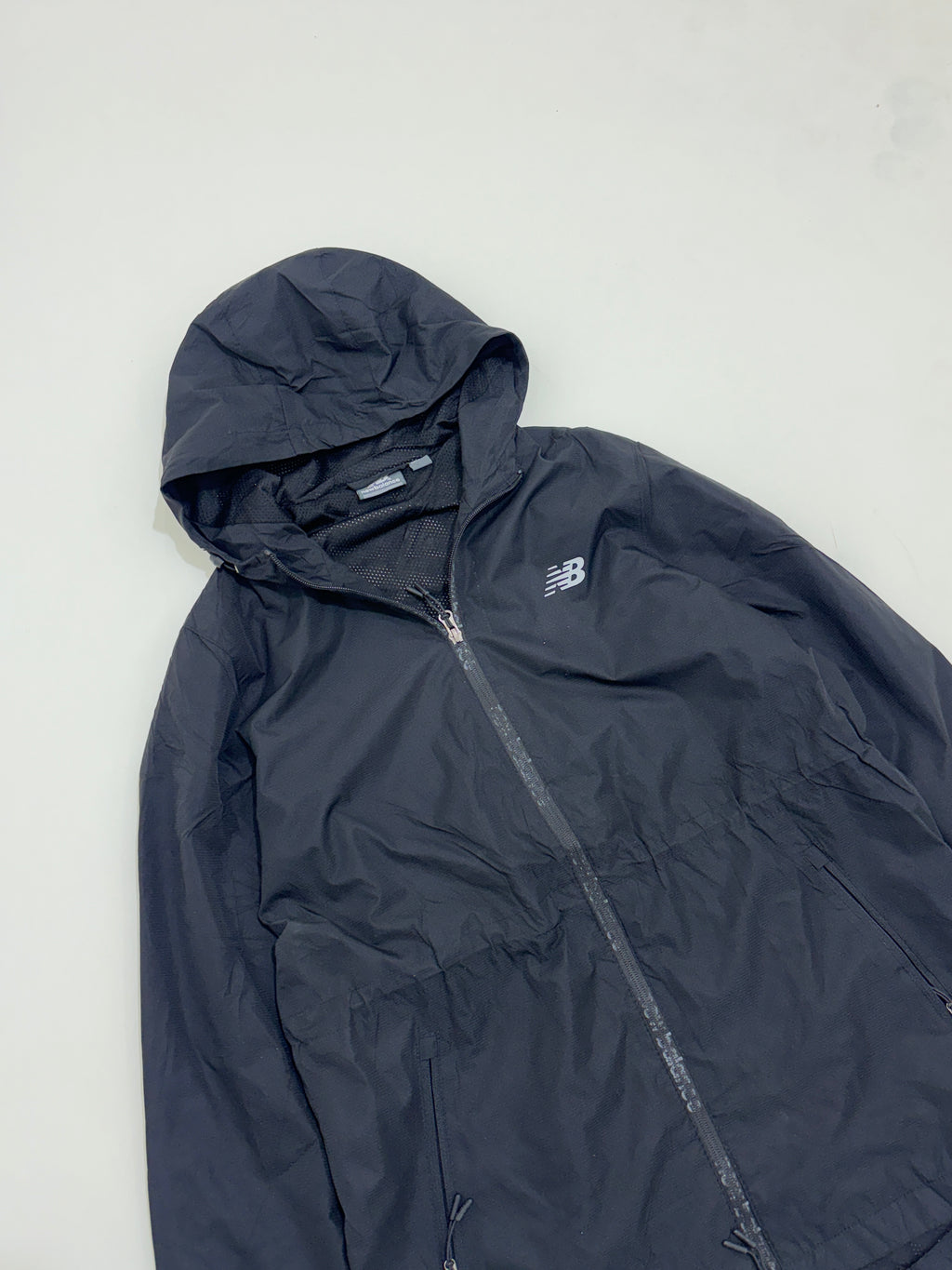 Nb Windbreaker