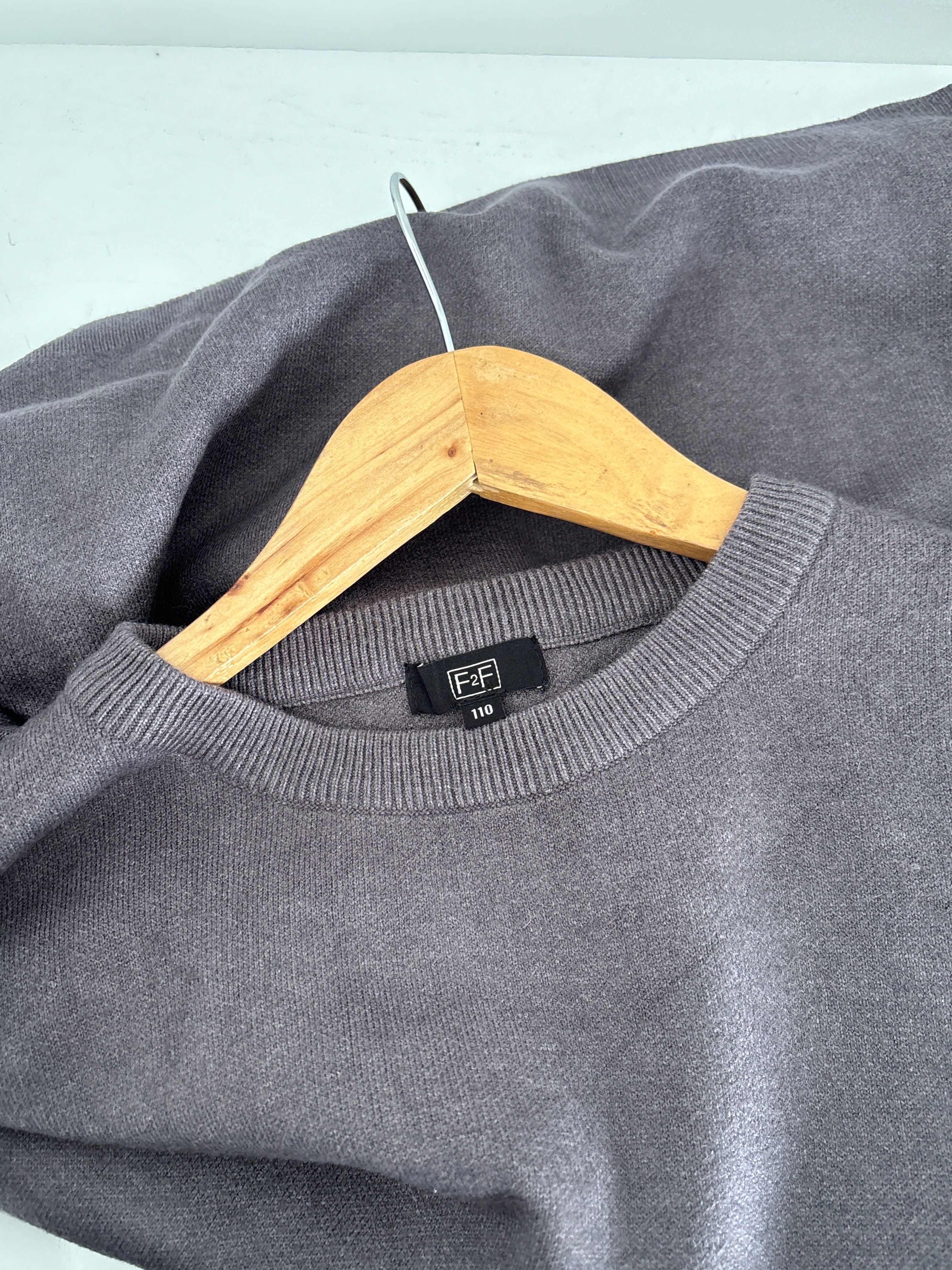 Grey unisex Sweater