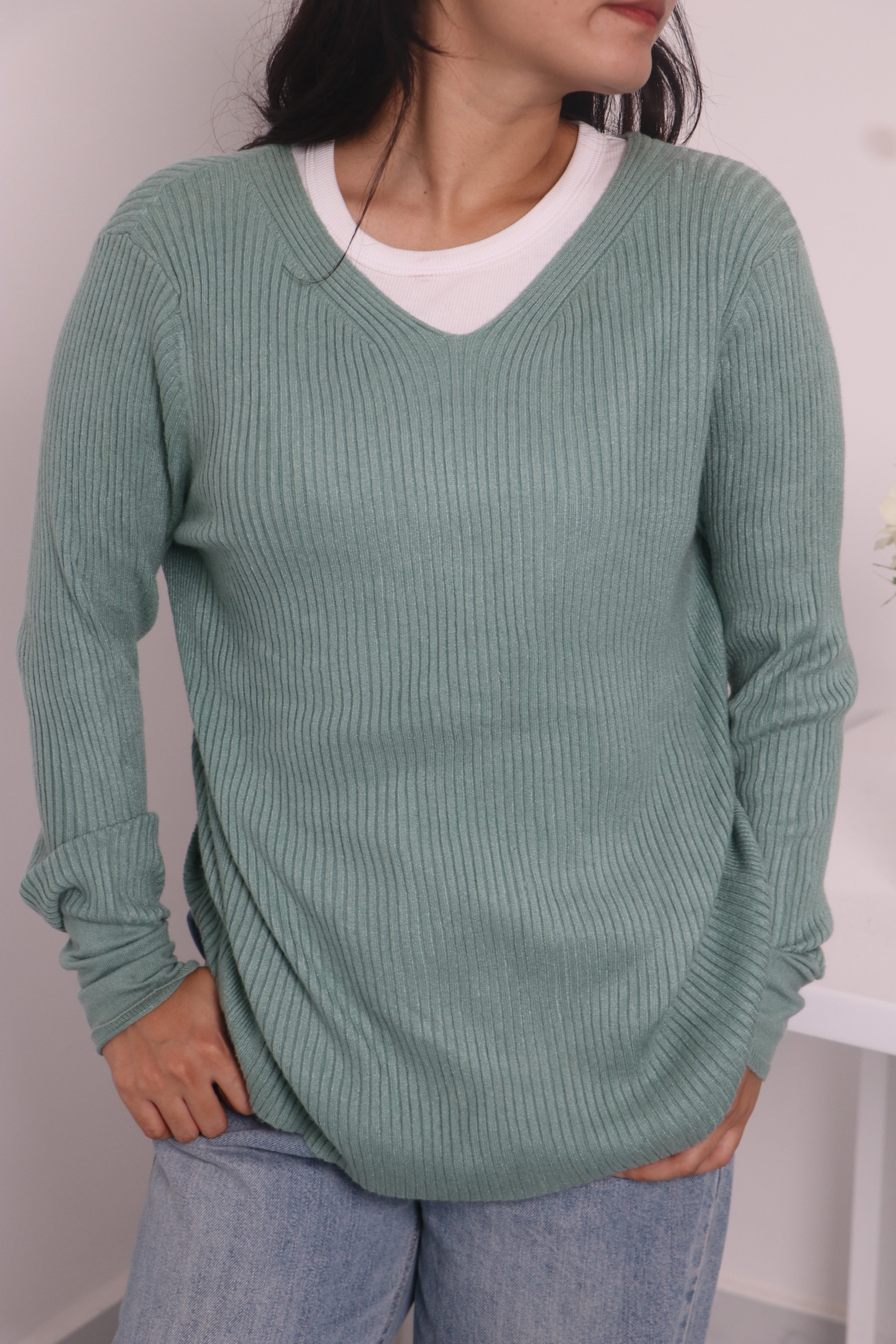 V-neck Sweater