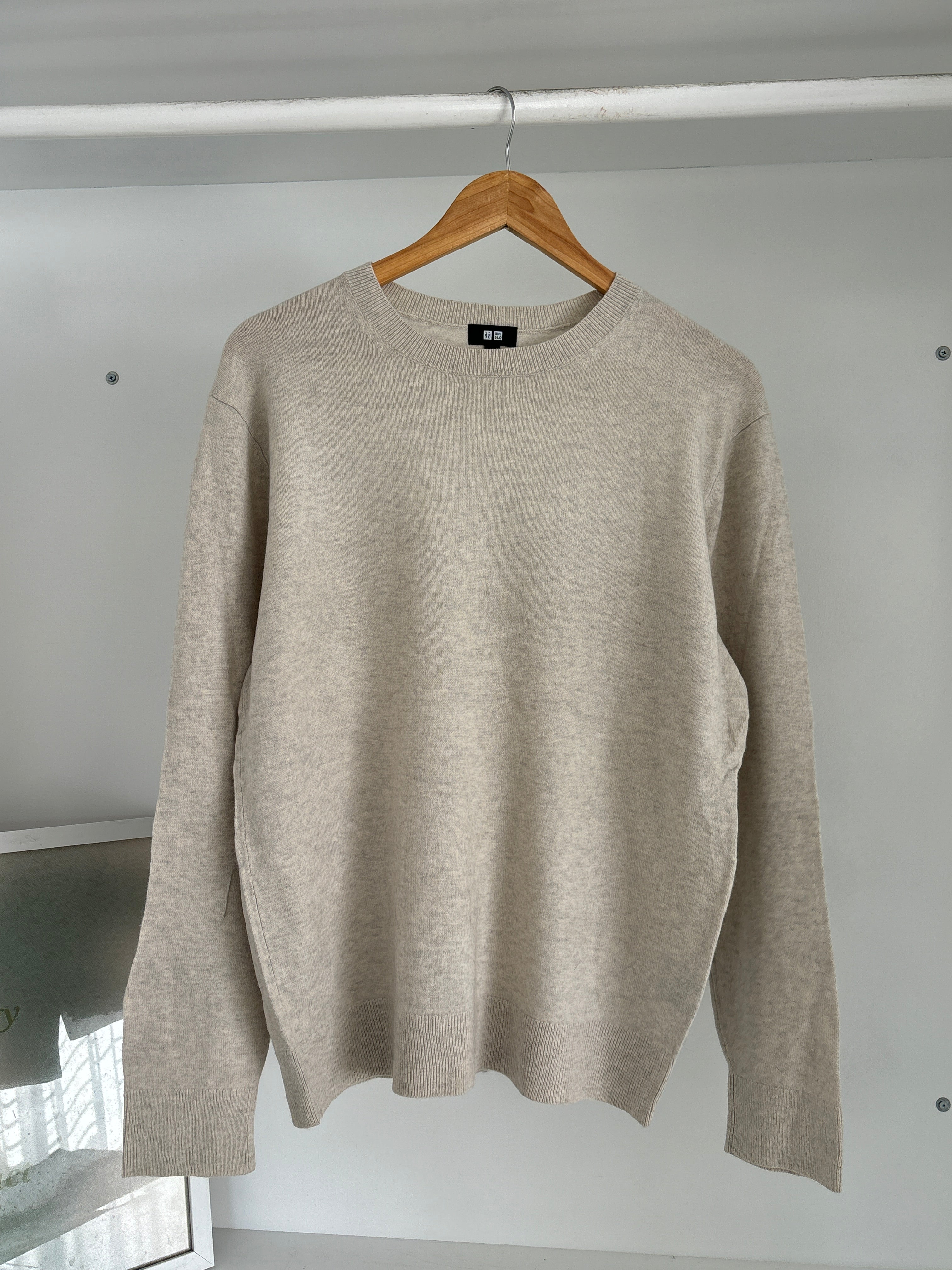 Uniqlo unisex Sweater