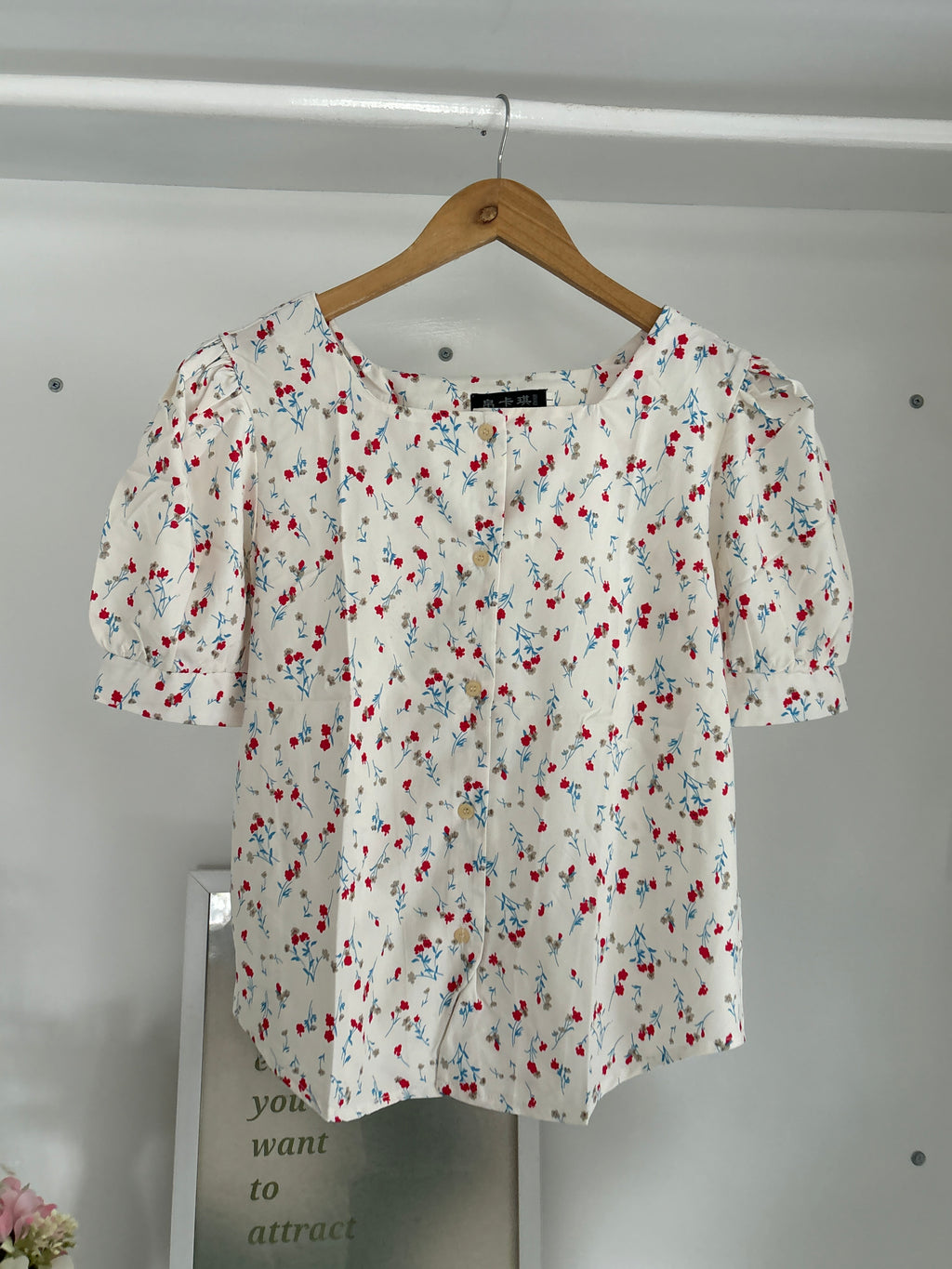Floral top